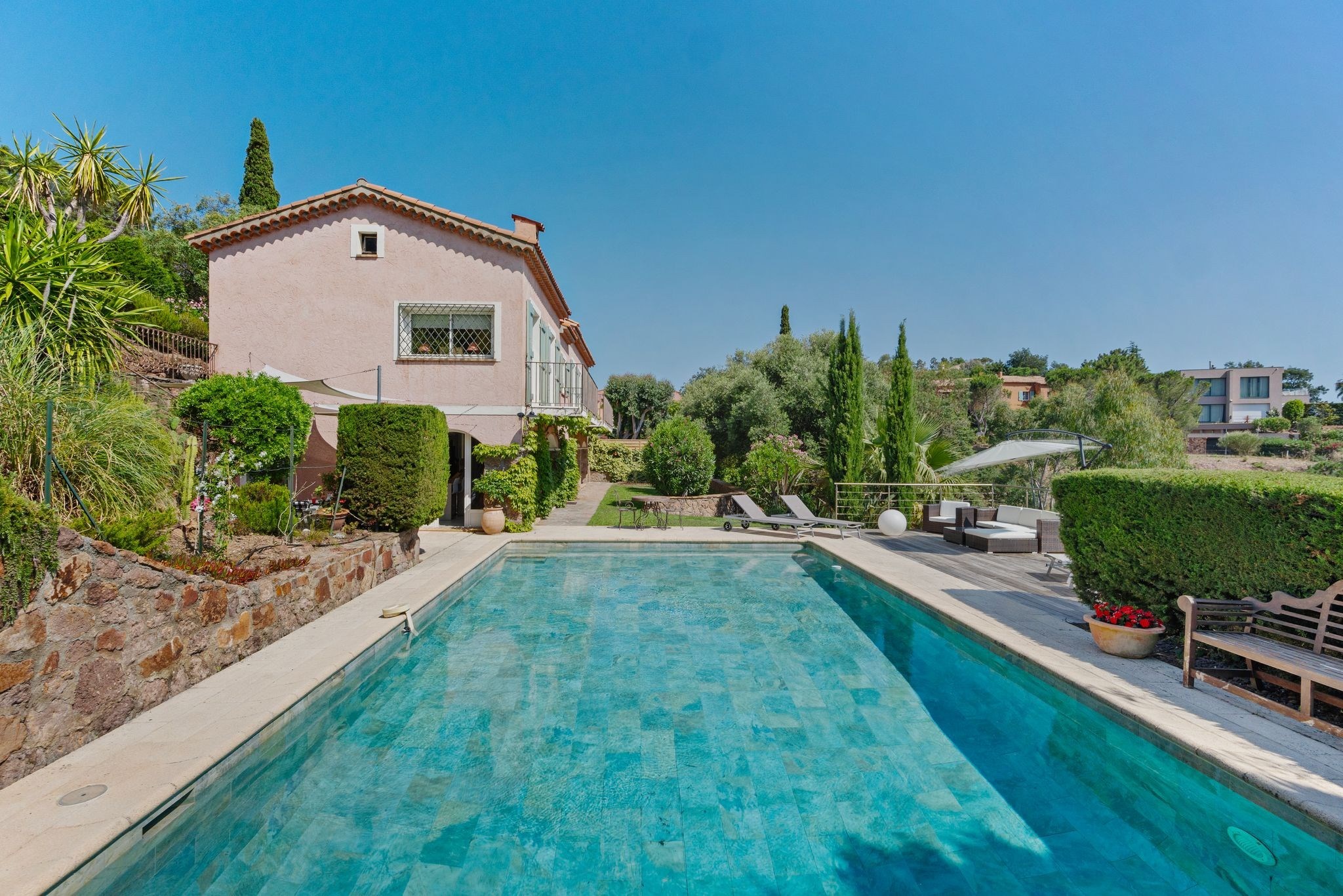  Théoule-sur-Mer elegant provençal villa in a serene natural setting - 物件實景