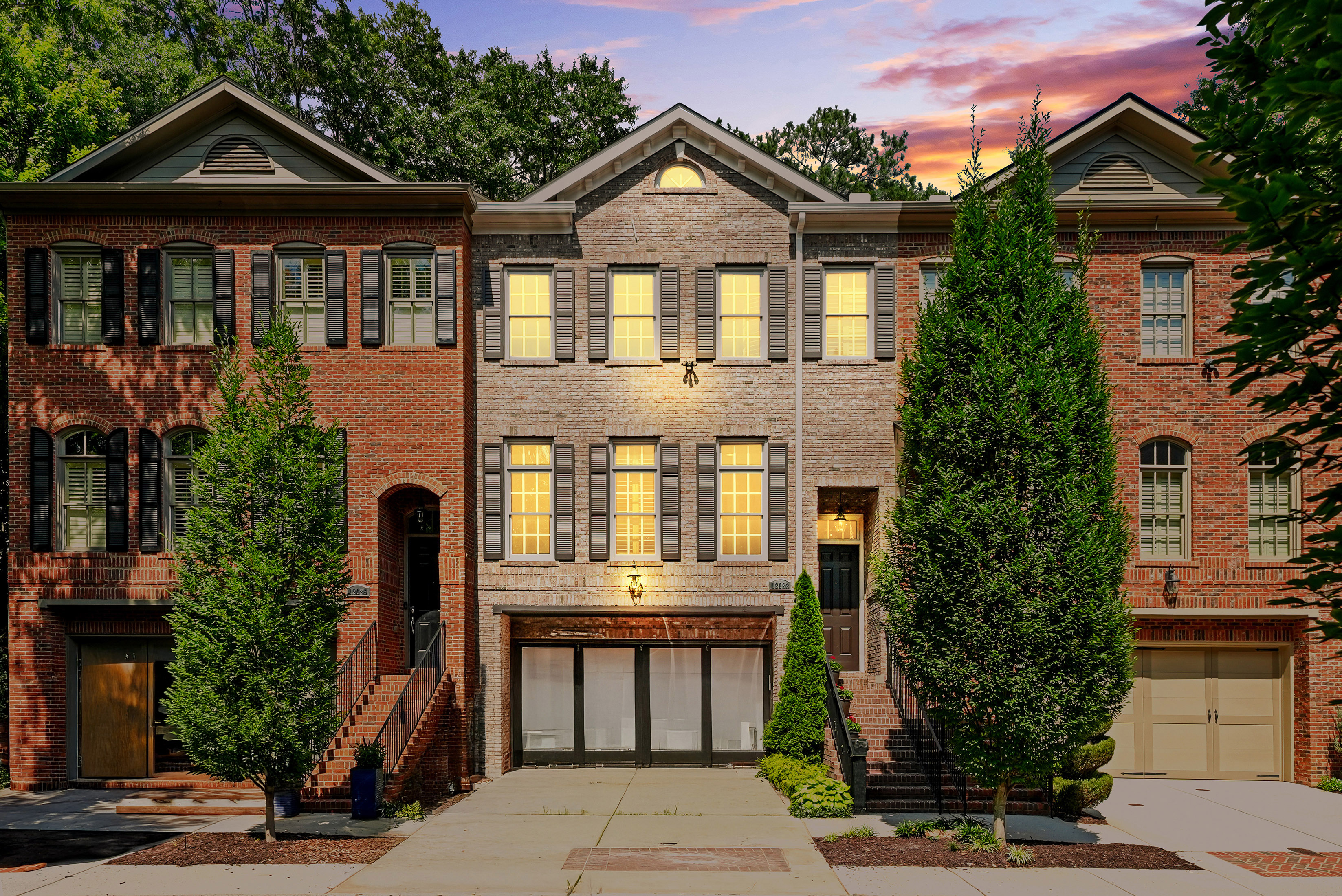  Beautifully Appointed Townhome in the Heart of Downtown Alpharetta - 物件實景
