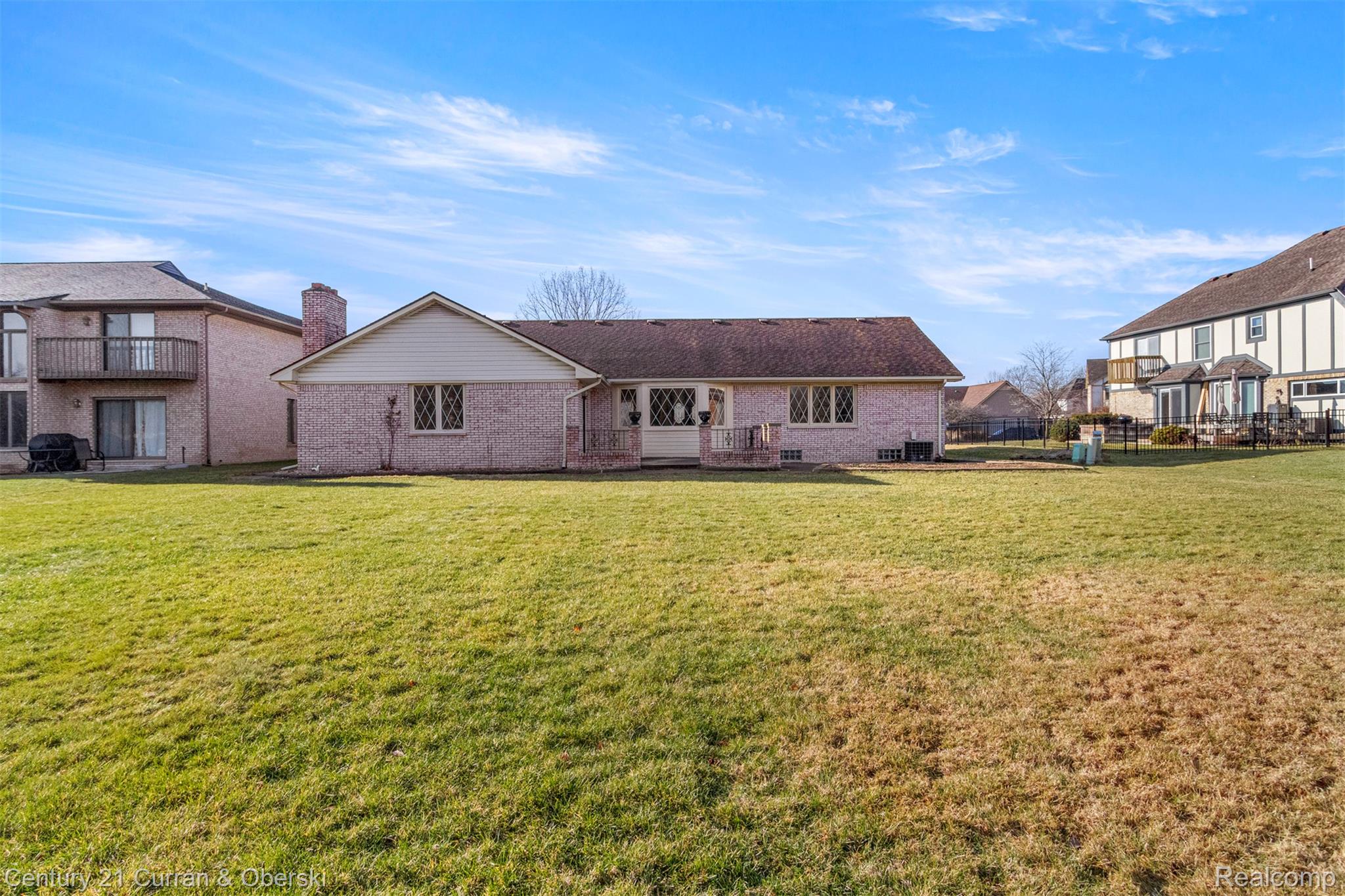 Livonia, Michigan, 48152, United States, 3 Bedrooms Bedrooms, ,3 BathroomsBathrooms,Residential,For Sale,2011700