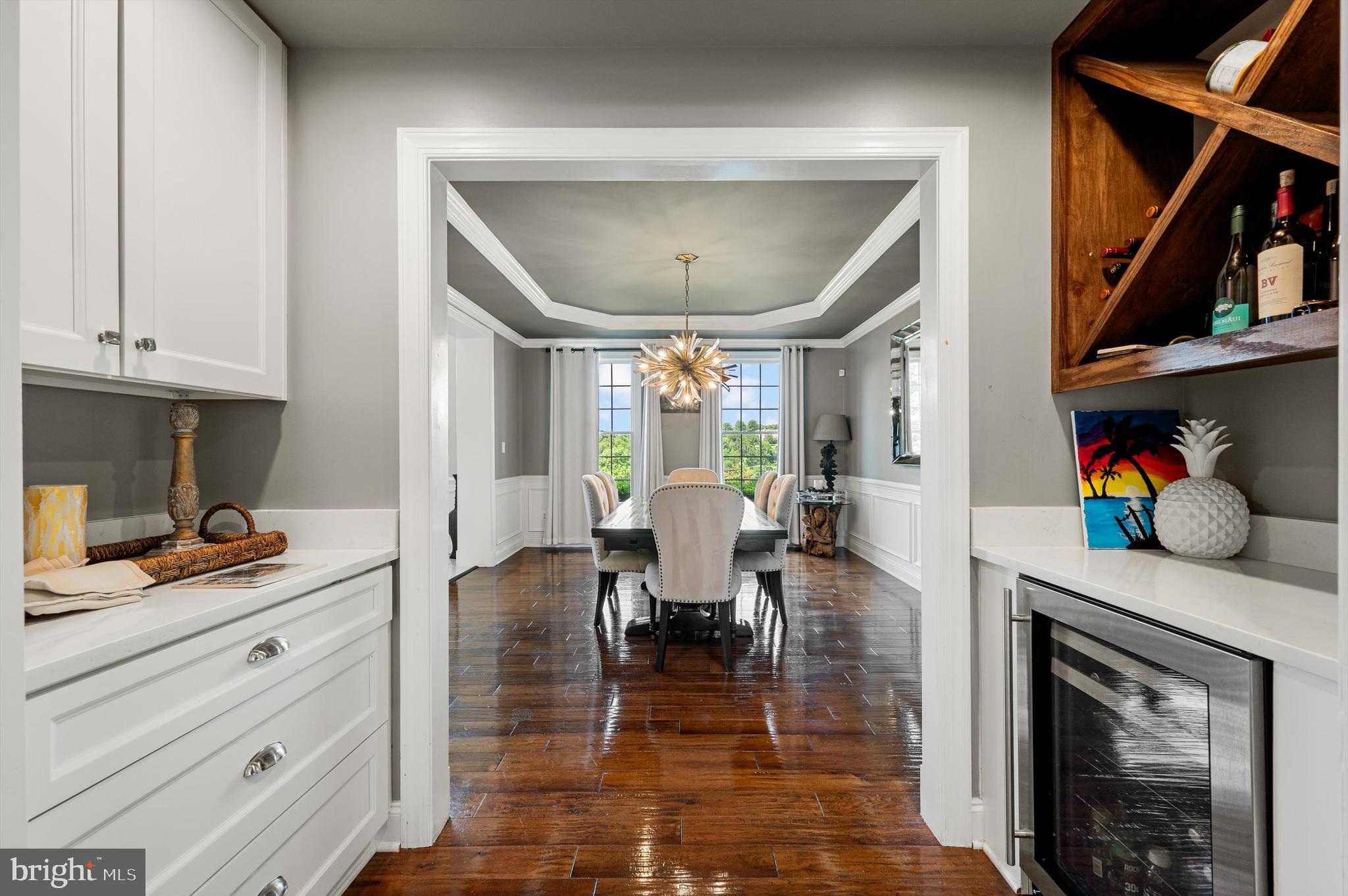 Leesburg, Virginia, 20175, United States, 4 Bedrooms Bedrooms, ,6 BathroomsBathrooms,Residential,For Sale,1975882