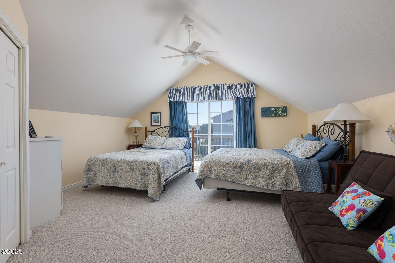 Lincoln City, Oregon, 97367, United States, 2 Bedrooms Bedrooms, ,Residential,For Sale,1890643