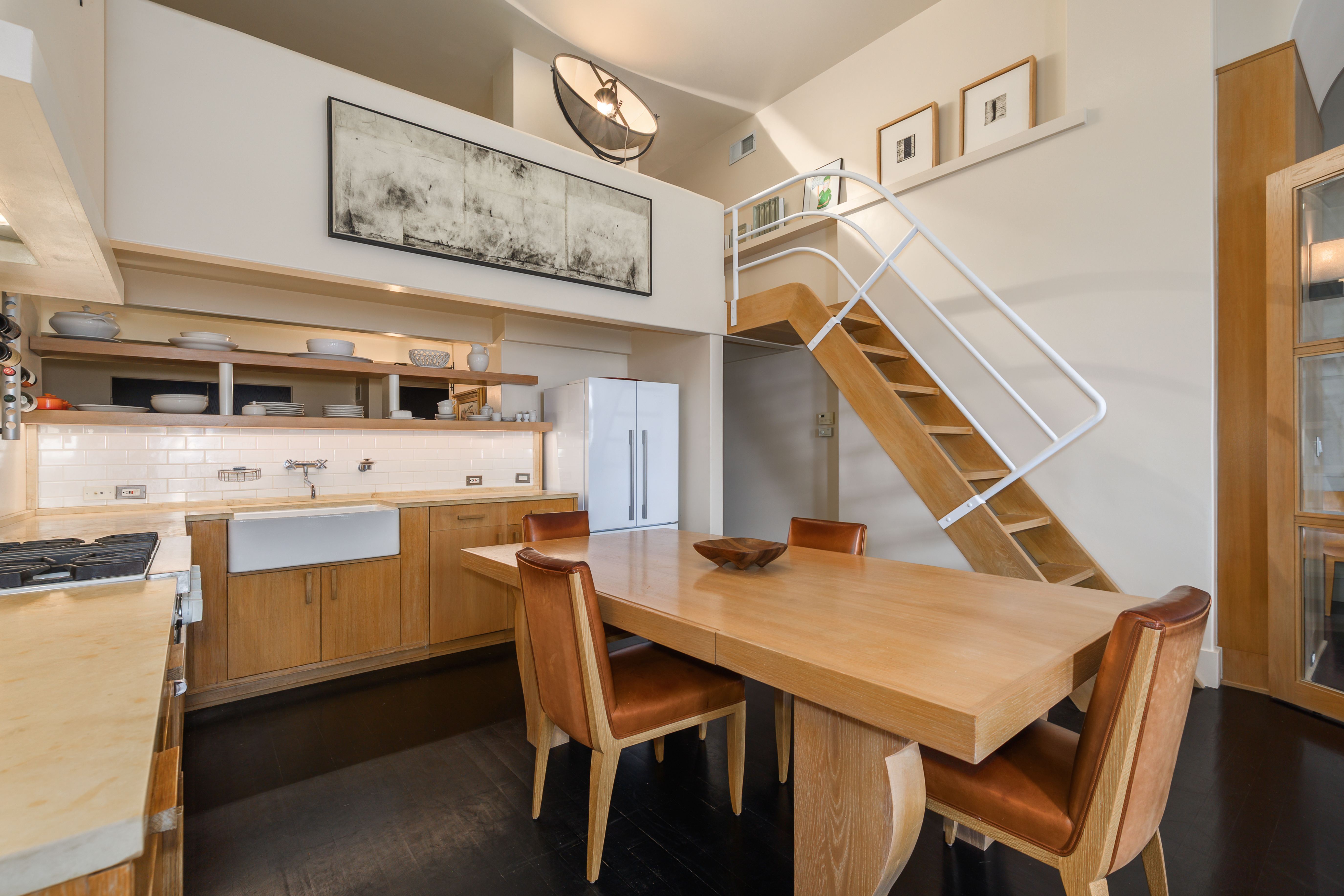  A Truly One of a Kind River North Loft - 物件實景