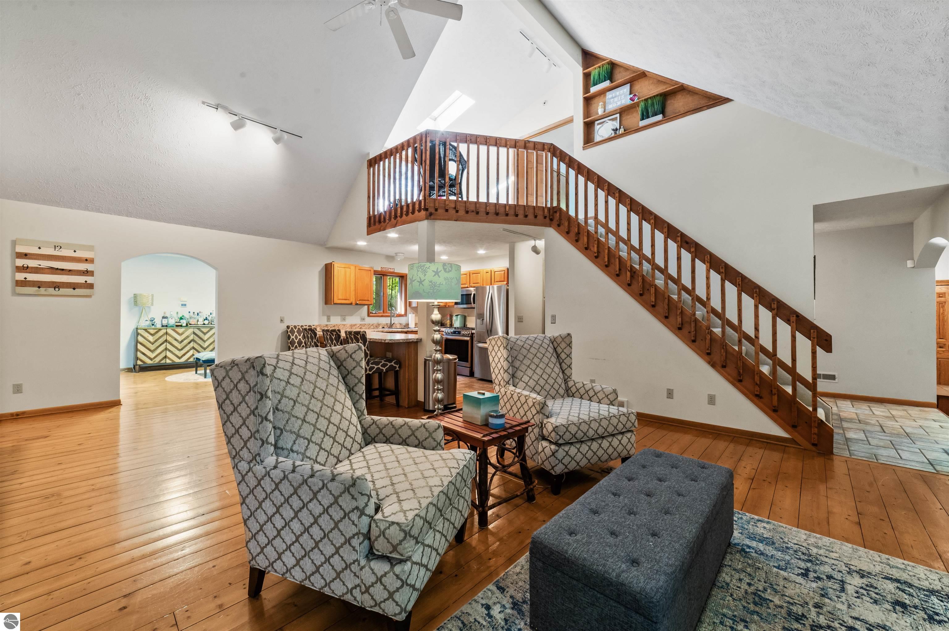 Rapid City, Michigan, 49676, United States, 4 Bedrooms Bedrooms, ,3 BathroomsBathrooms,Residential,For Sale,1977218