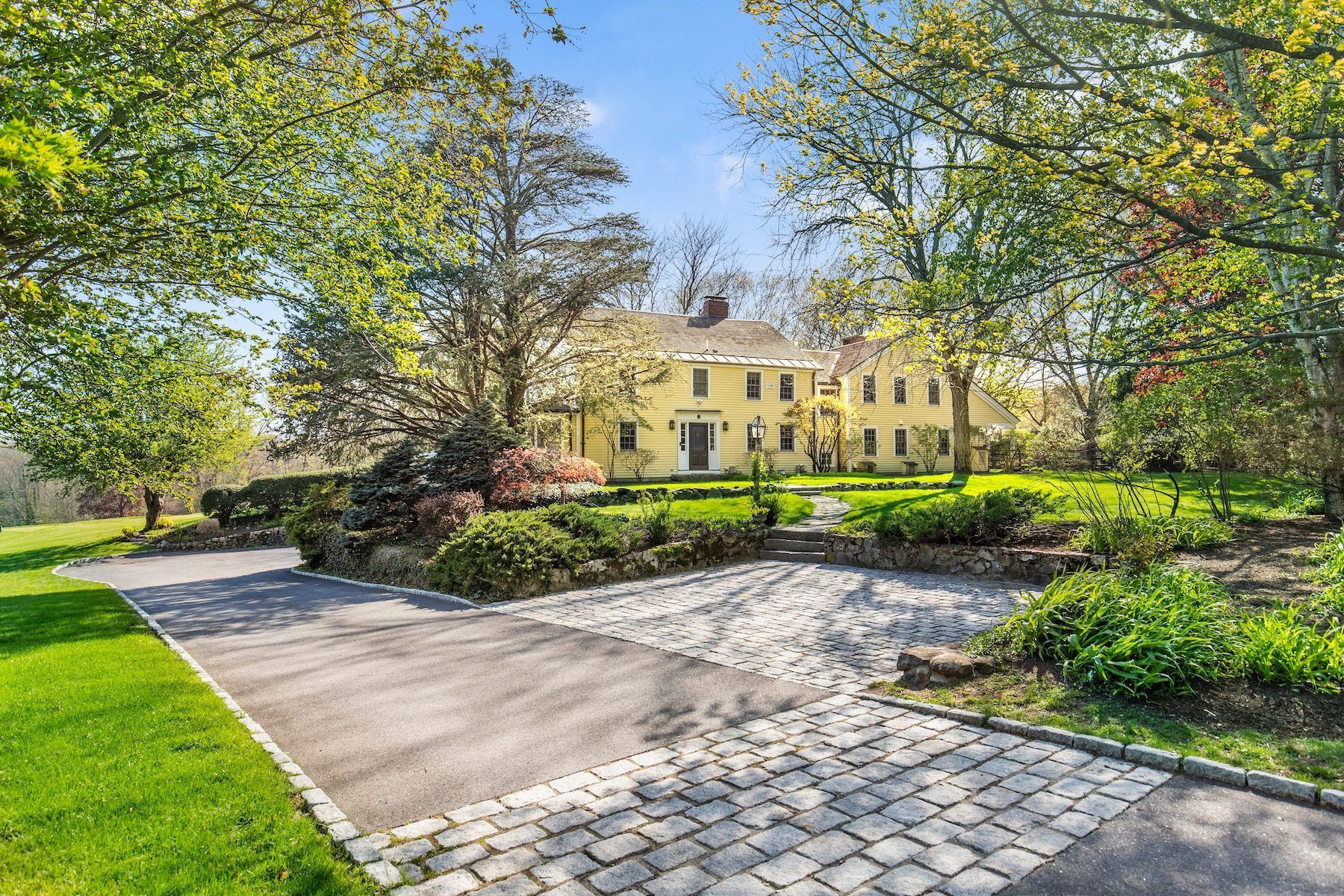  151 Oakland Street, Wellesley, MA, 02481 - 物件實景