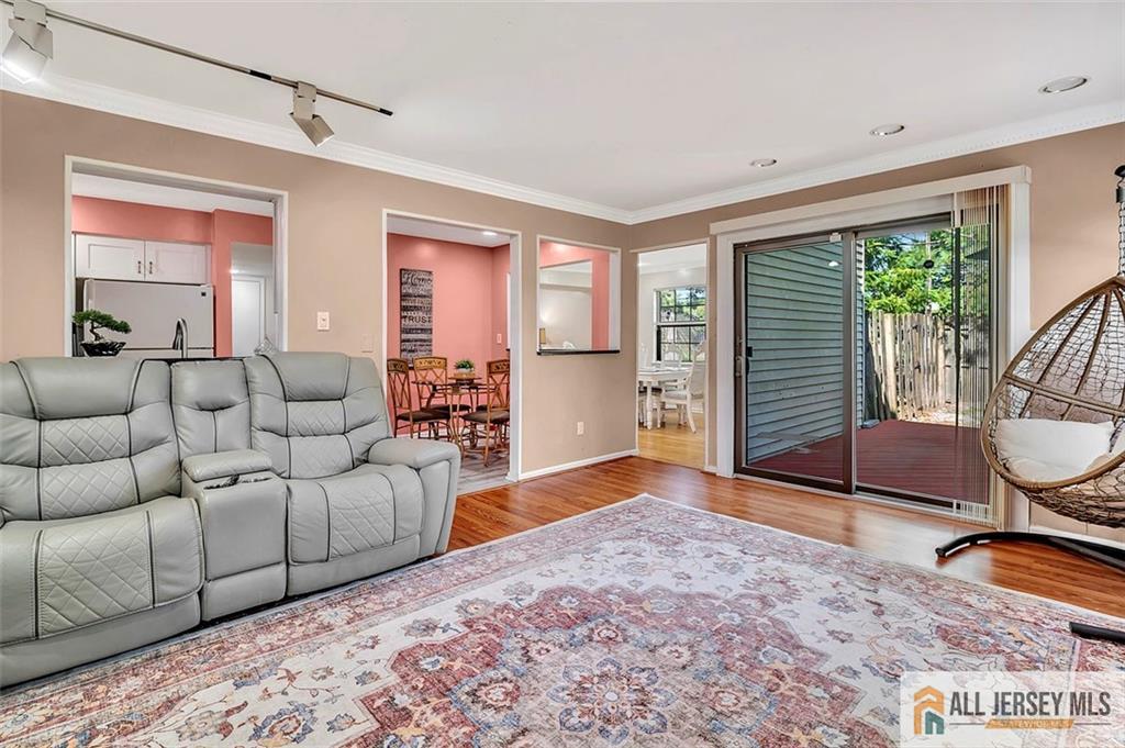 East Brunswick, New Jersey, 08816, United States, 3 Bedrooms Bedrooms, ,3 BathroomsBathrooms,Residential,For Sale,1917391