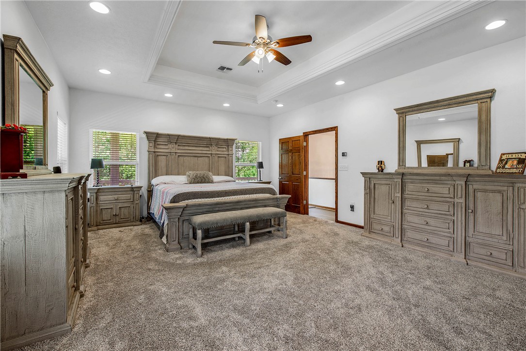 College Station, Texas, 77845, United States, 5 Bedrooms Bedrooms, ,4 BathroomsBathrooms,Residential,For Sale,1983993