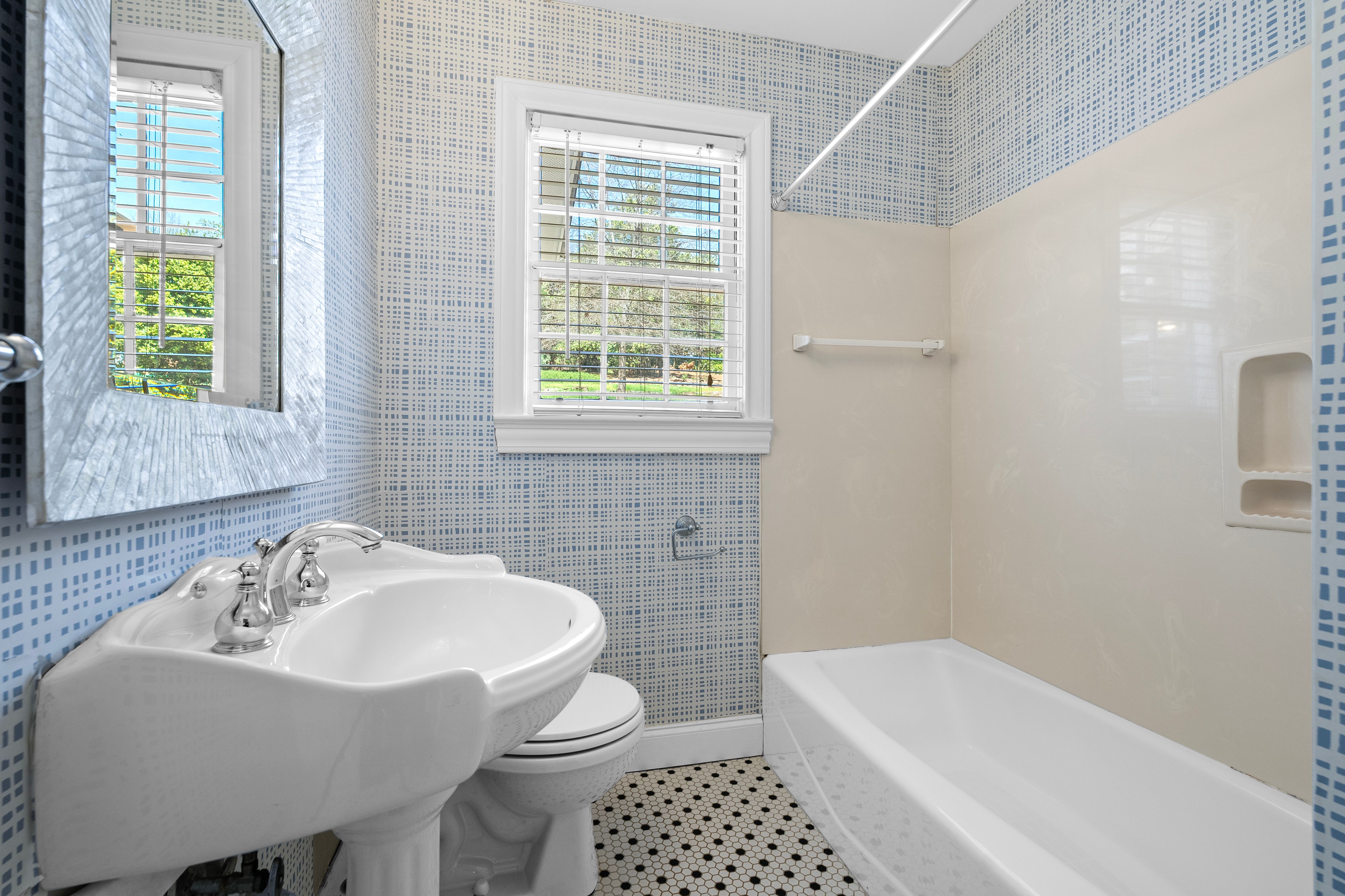  31 Rock Creek Drive, Greenville, SC 29605 - 物件實景