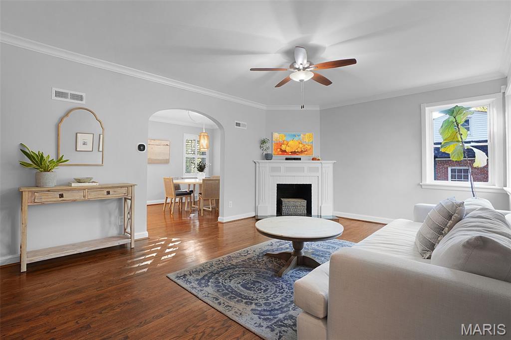 Warson Woods, Missouri, 63122, United States, 4 Bedrooms Bedrooms, ,3 BathroomsBathrooms,Residential,For Sale,1987966