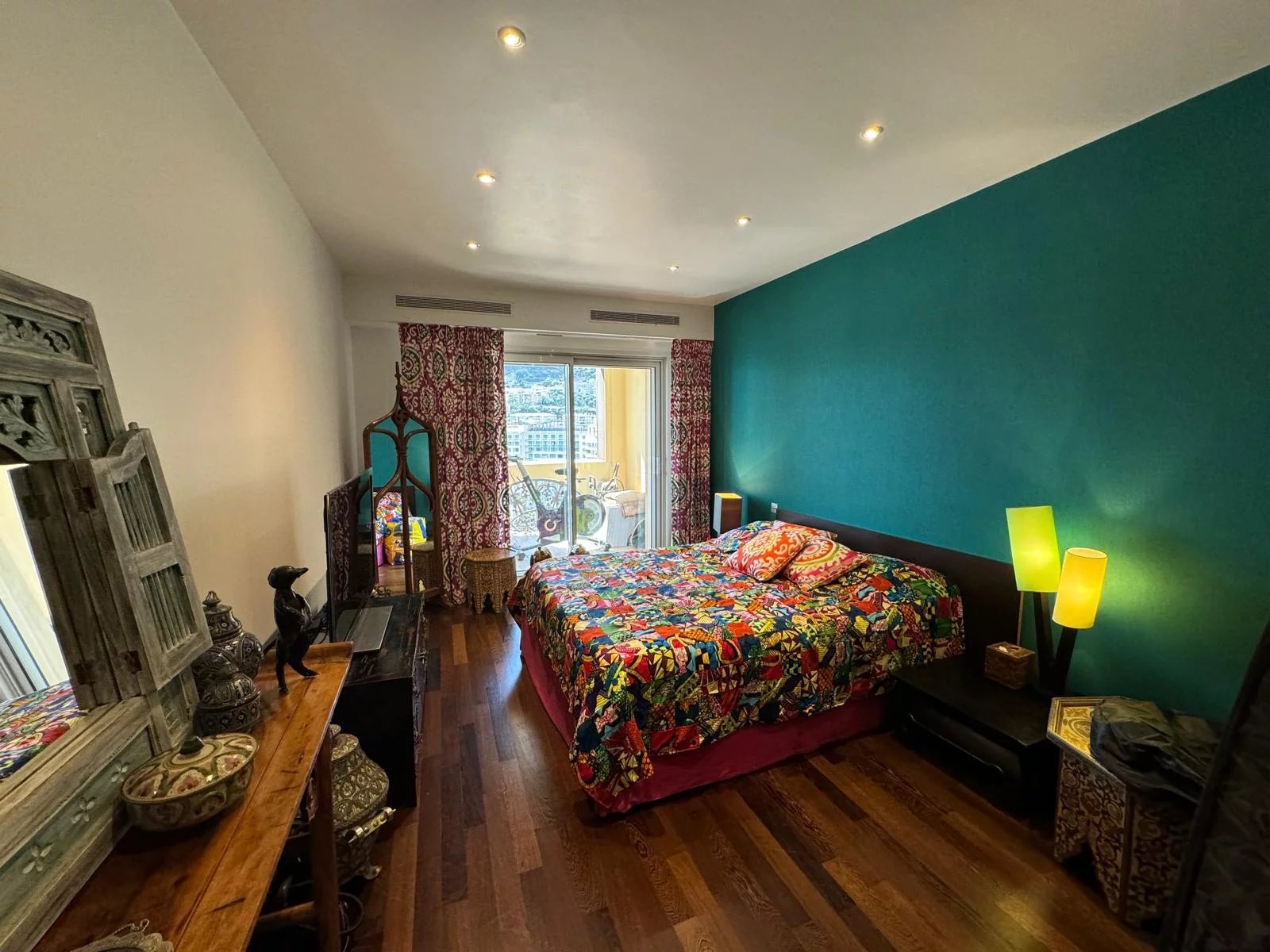 Monaco, 98000, MC, 4 Bedrooms Bedrooms, ,4 BathroomsBathrooms,Residential,For Sale,1571384