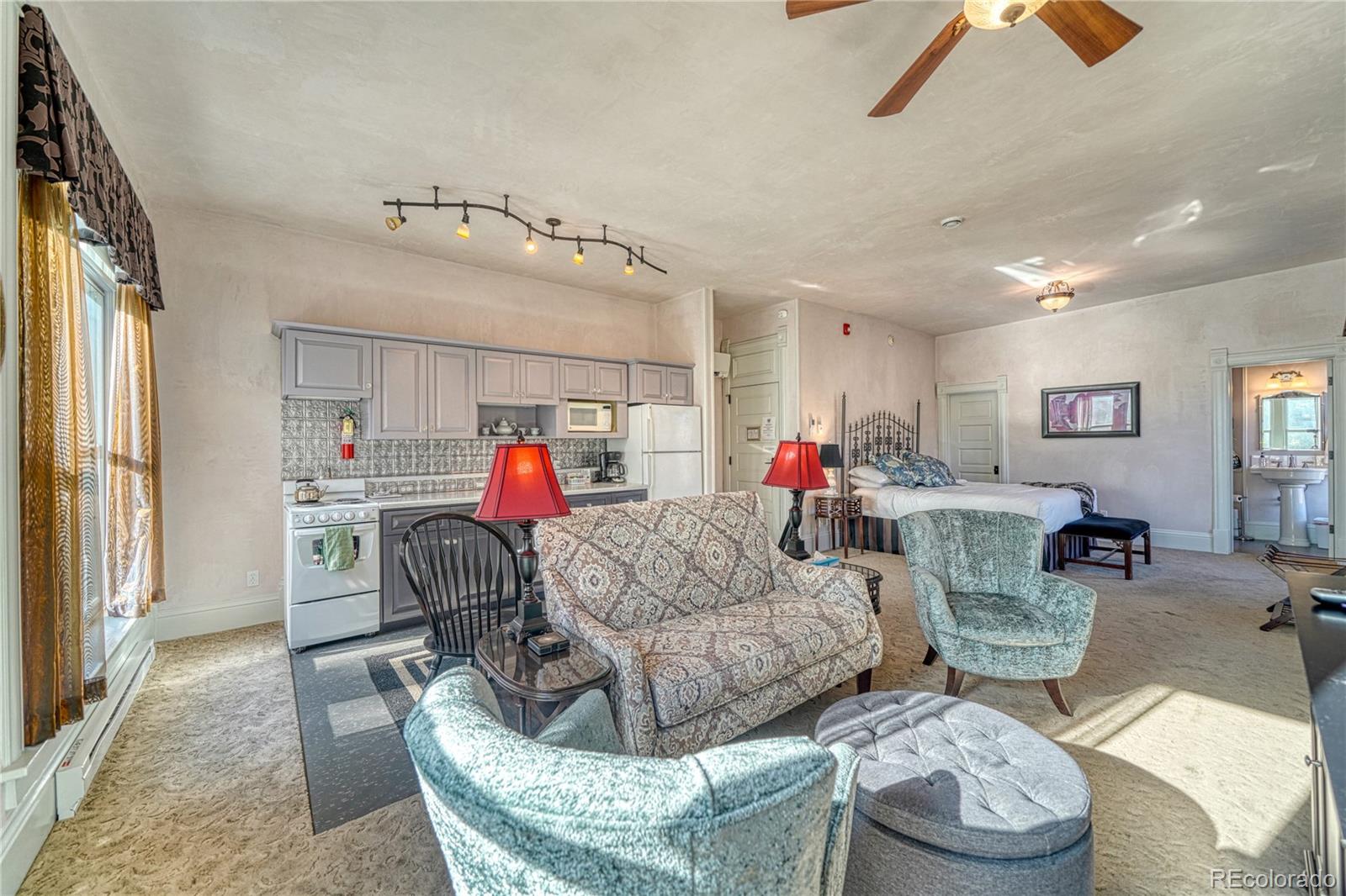 Salida, Colorado, 81201, United States, 1 Bedroom Bedrooms, ,1 BathroomBathrooms,Residential,For Sale,1944945