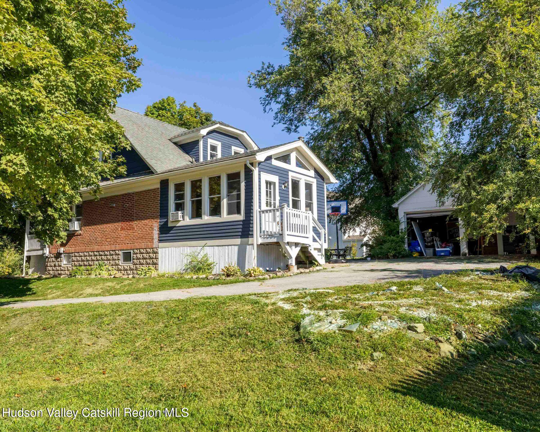 Highland, New York, 12528, United States, 4 Bedrooms Bedrooms, ,2 BathroomsBathrooms,Residential,For Sale,1942160