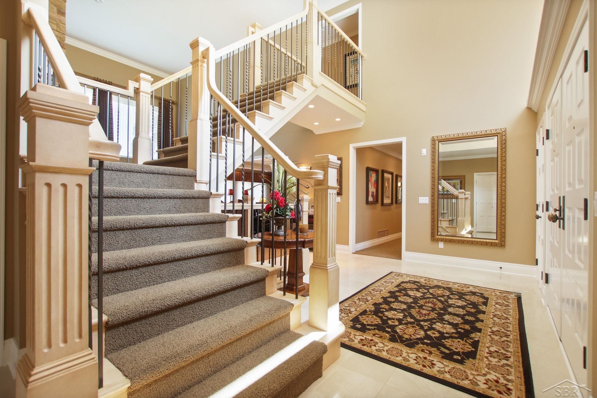 210 Golfview, Saginaw, Michigan, 48638, United States, 4 Bedrooms Bedrooms, ,6 BathroomsBathrooms,Residential,For Sale,210 Golfview,1320030