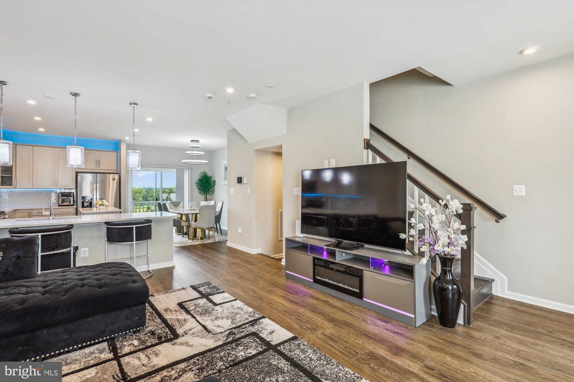 Hanover, Maryland, 21076, United States, 3 Bedrooms Bedrooms, ,4 BathroomsBathrooms,Residential,For Sale,1984120