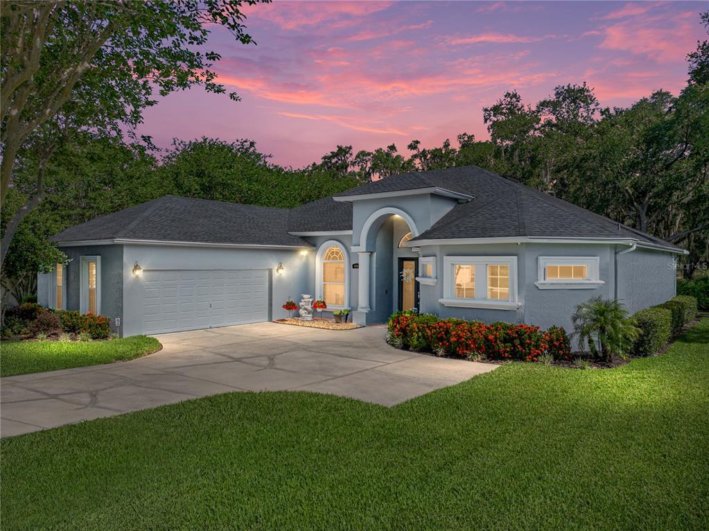 Lakeland, Florida, 33813, United States, 4 Bedrooms Bedrooms, ,3 BathroomsBathrooms,Residential,For Sale,1805132