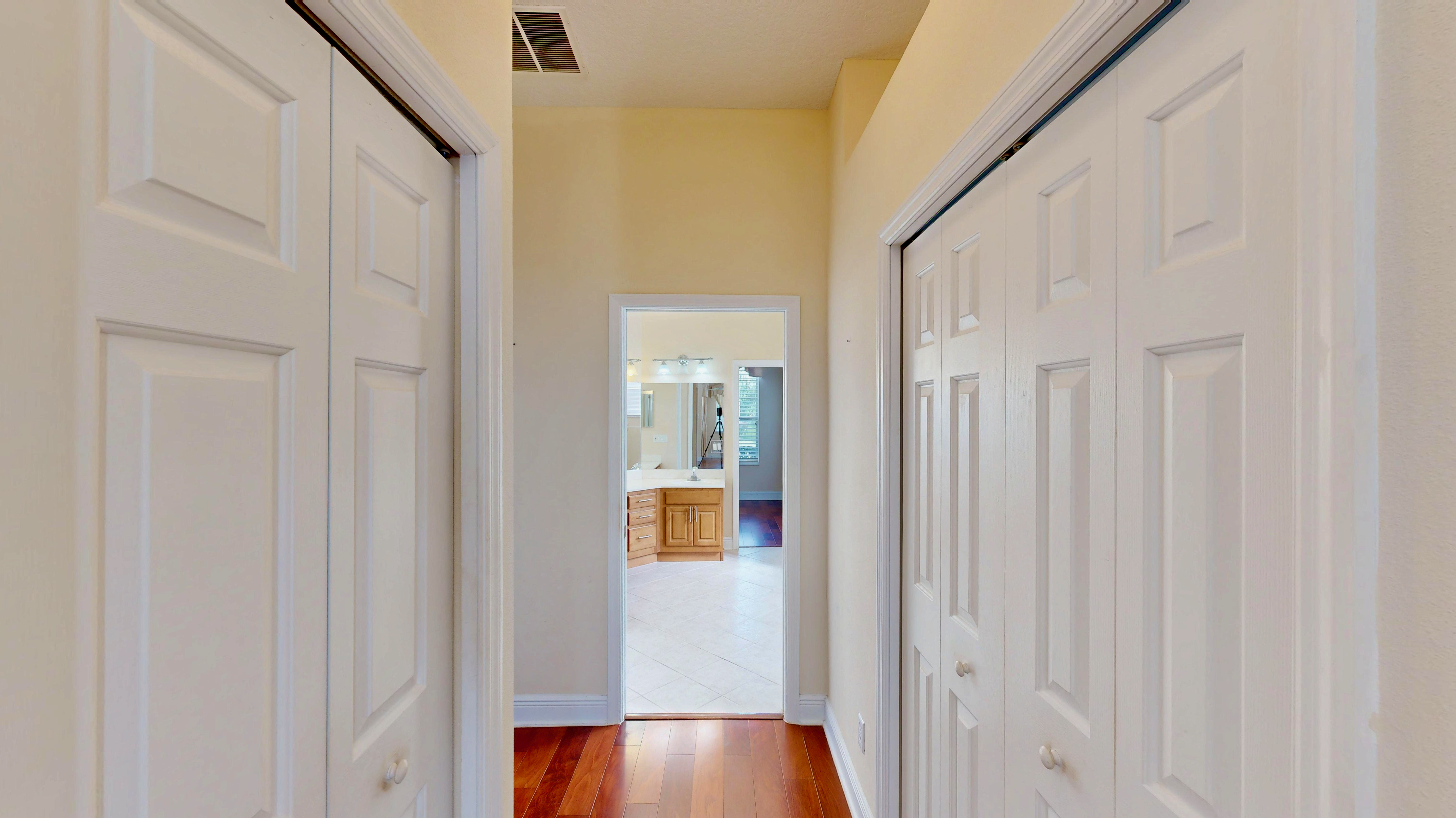 Ocoee, Florida, 34761, United States, 4 Bedrooms Bedrooms, ,3 BathroomsBathrooms,Residential,For Sale,2006083