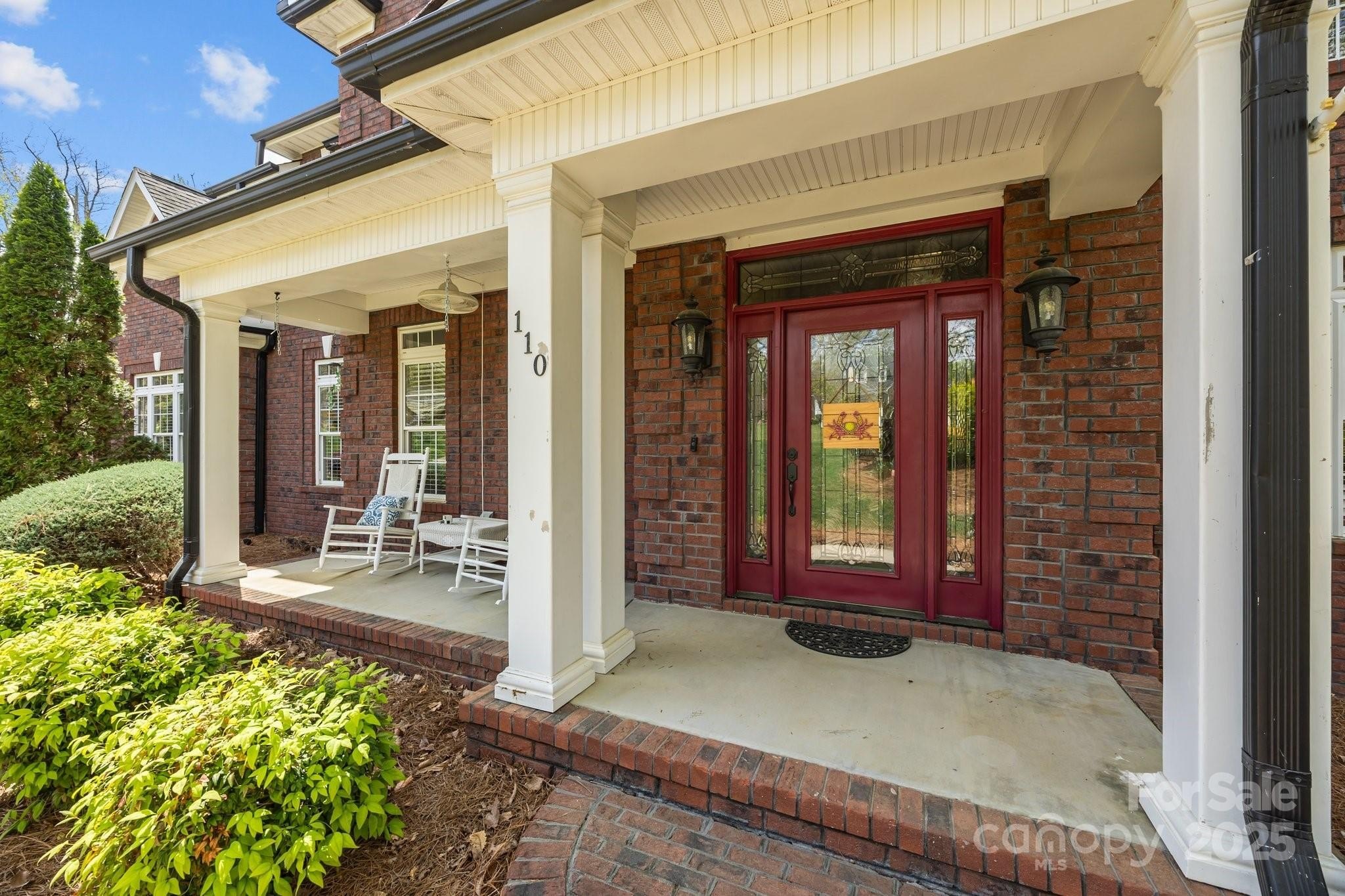 Salisbury, North Carolina, 28146, United States, 4 Bedrooms Bedrooms, ,4 BathroomsBathrooms,Residential,For Sale,1888803