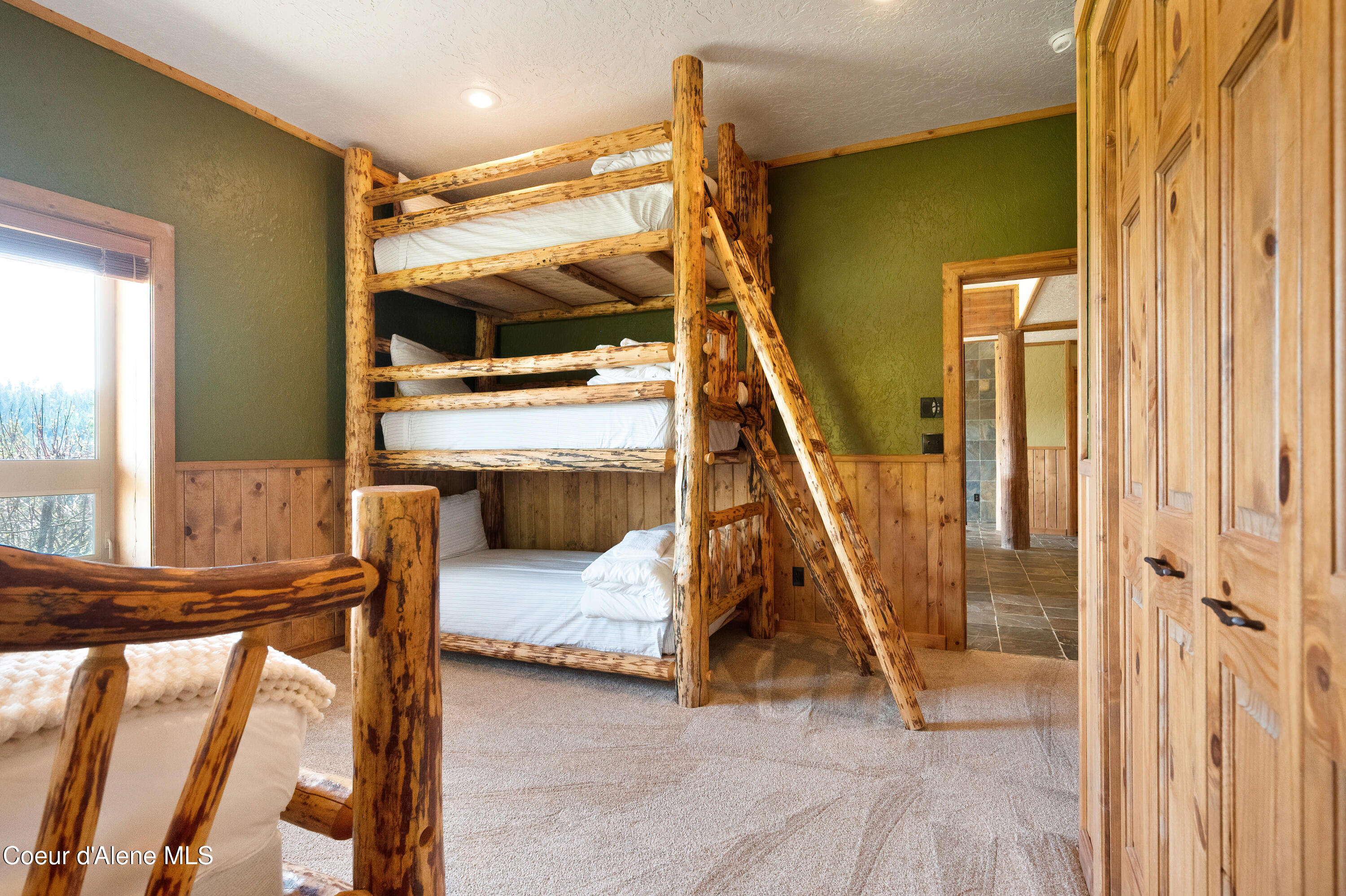 Kingston, Idaho, 83839, United States, 5 Bedrooms Bedrooms, ,Residential,For Sale,1989551