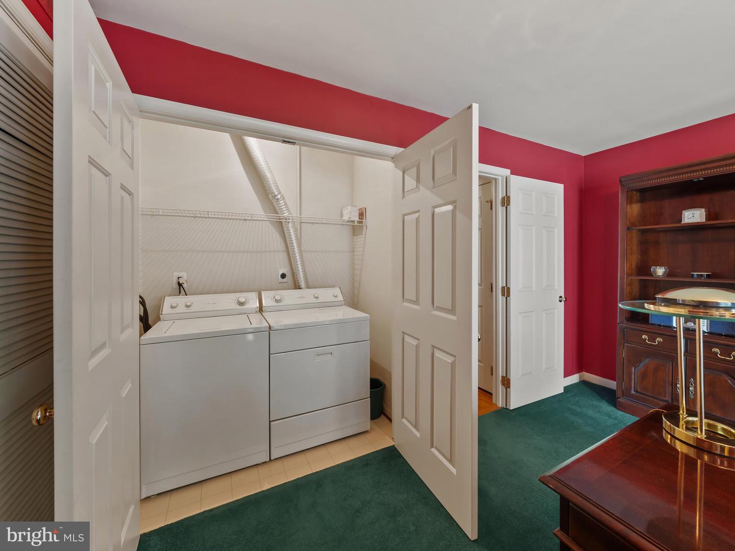 Reston, Virginia, 20190, United States, 3 Bedrooms Bedrooms, ,4 BathroomsBathrooms,Residential,For Sale,1901869