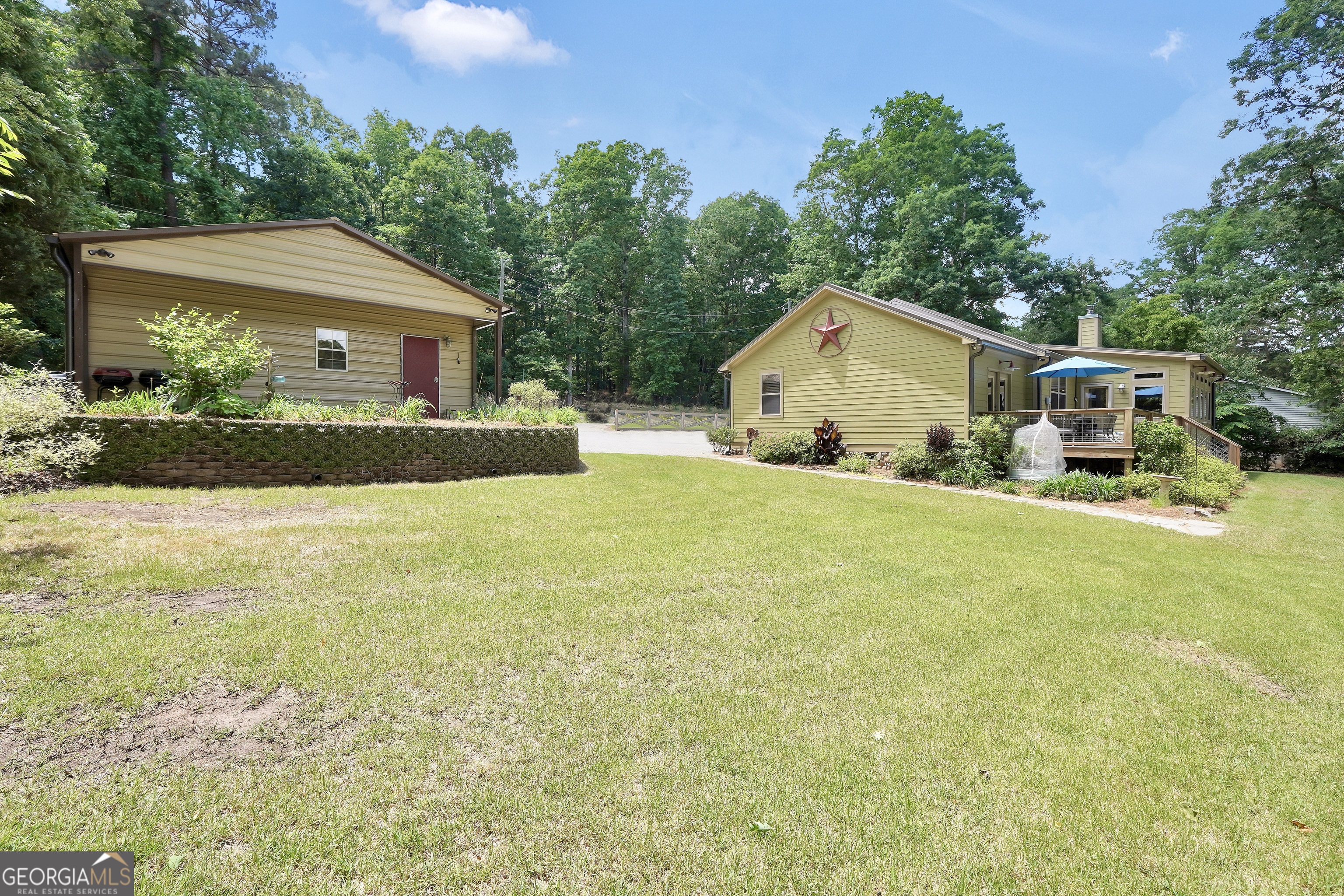 Jackson, Georgia, 30233, United States, 4 Bedrooms Bedrooms, ,2 BathroomsBathrooms,Residential,For Sale,1942130