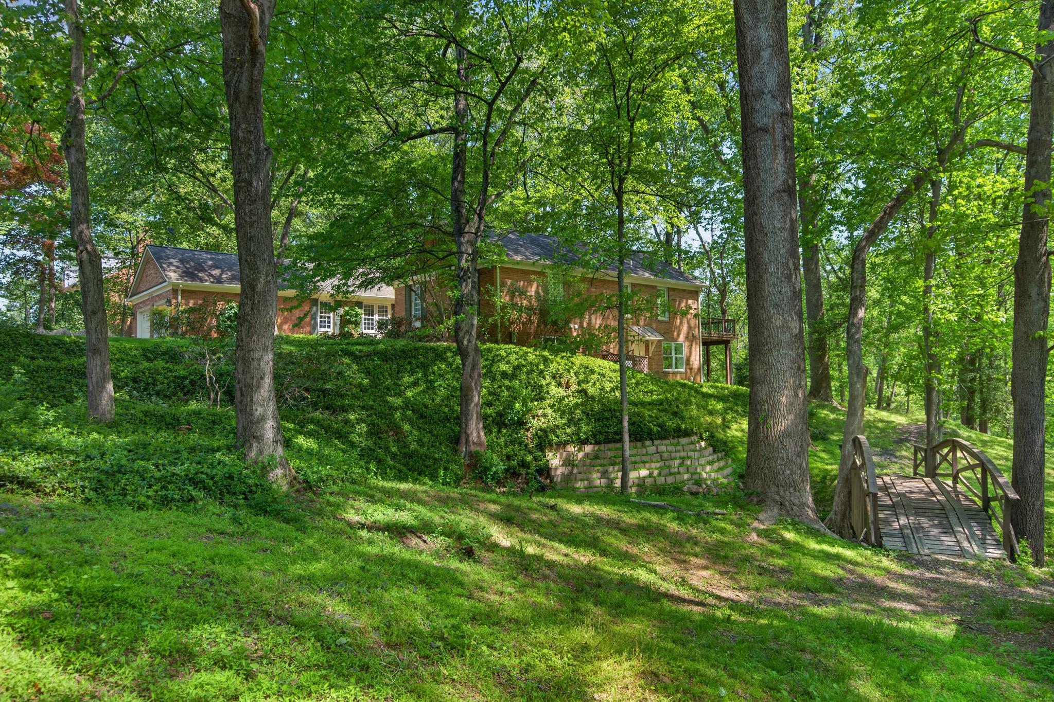  10223 Cedar Pond Drive, Vienna, VA, 22182 - 物件實景