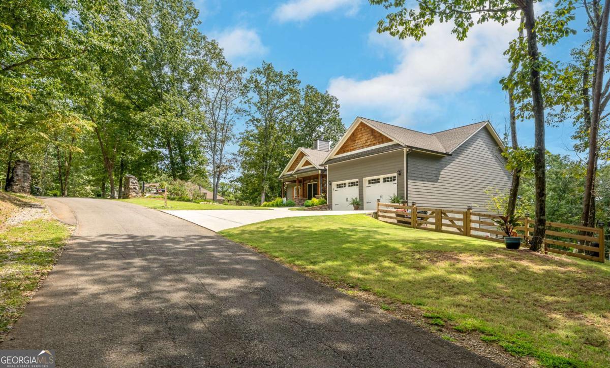 Talking Rock, Georgia, 30175, United States, 3 Bedrooms Bedrooms, ,2 BathroomsBathrooms,Residential,For Sale,1972070