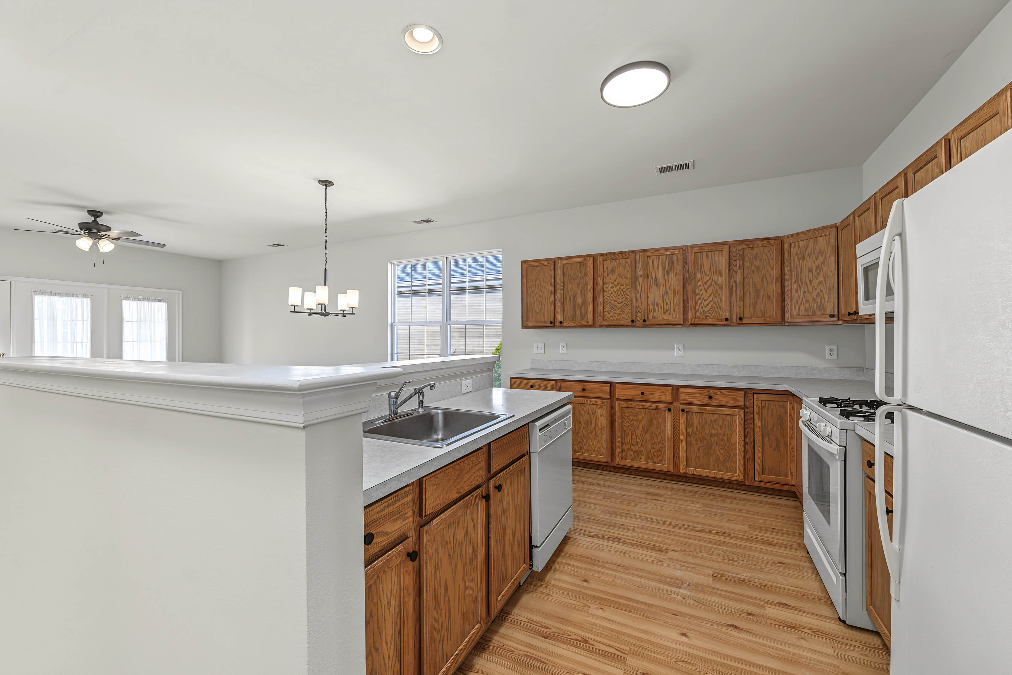  103 Oxford, Galloway Township, NJ, 08205 - 物件實景