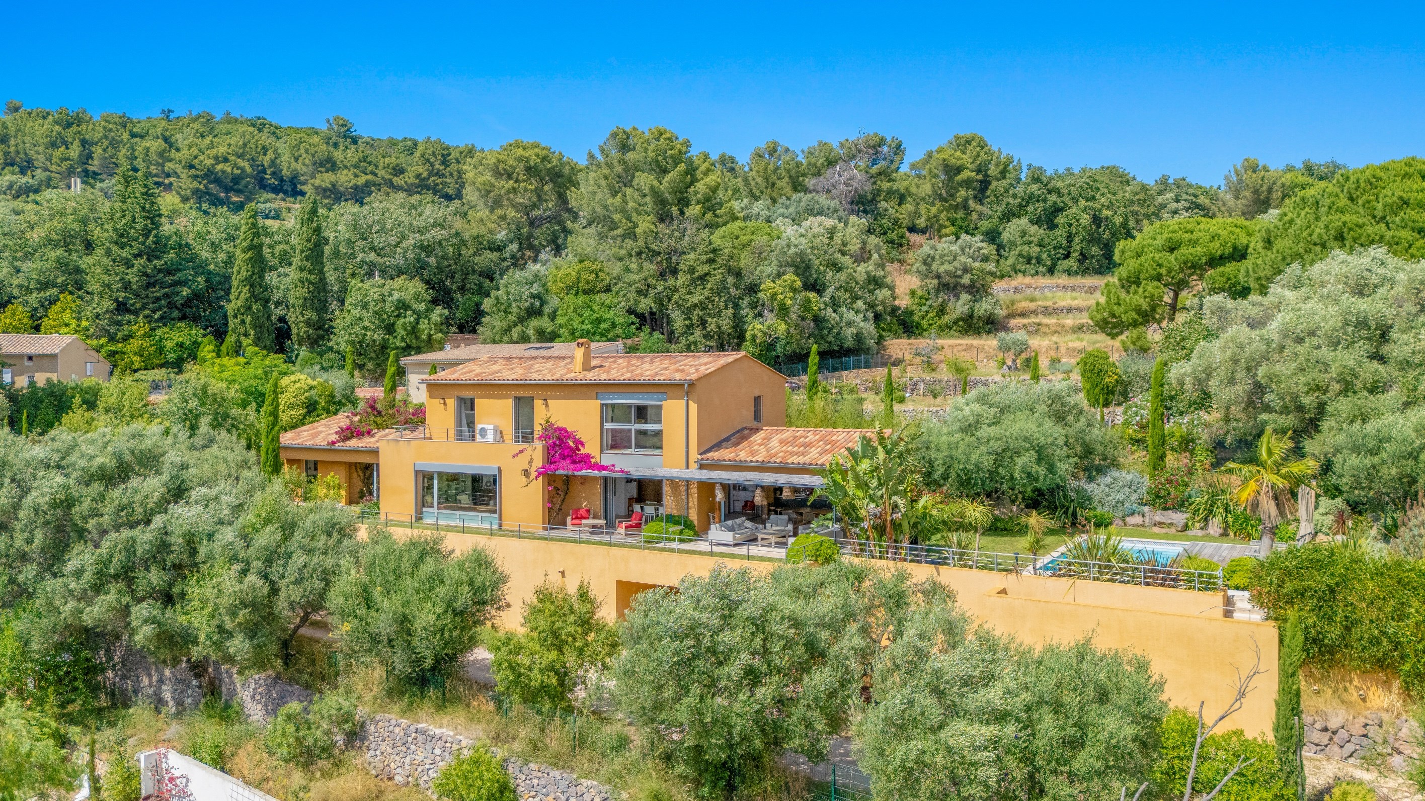  Ollioules, Faveyrolles – Family Villa with Swimming Pool and Sea Views - 物件實景