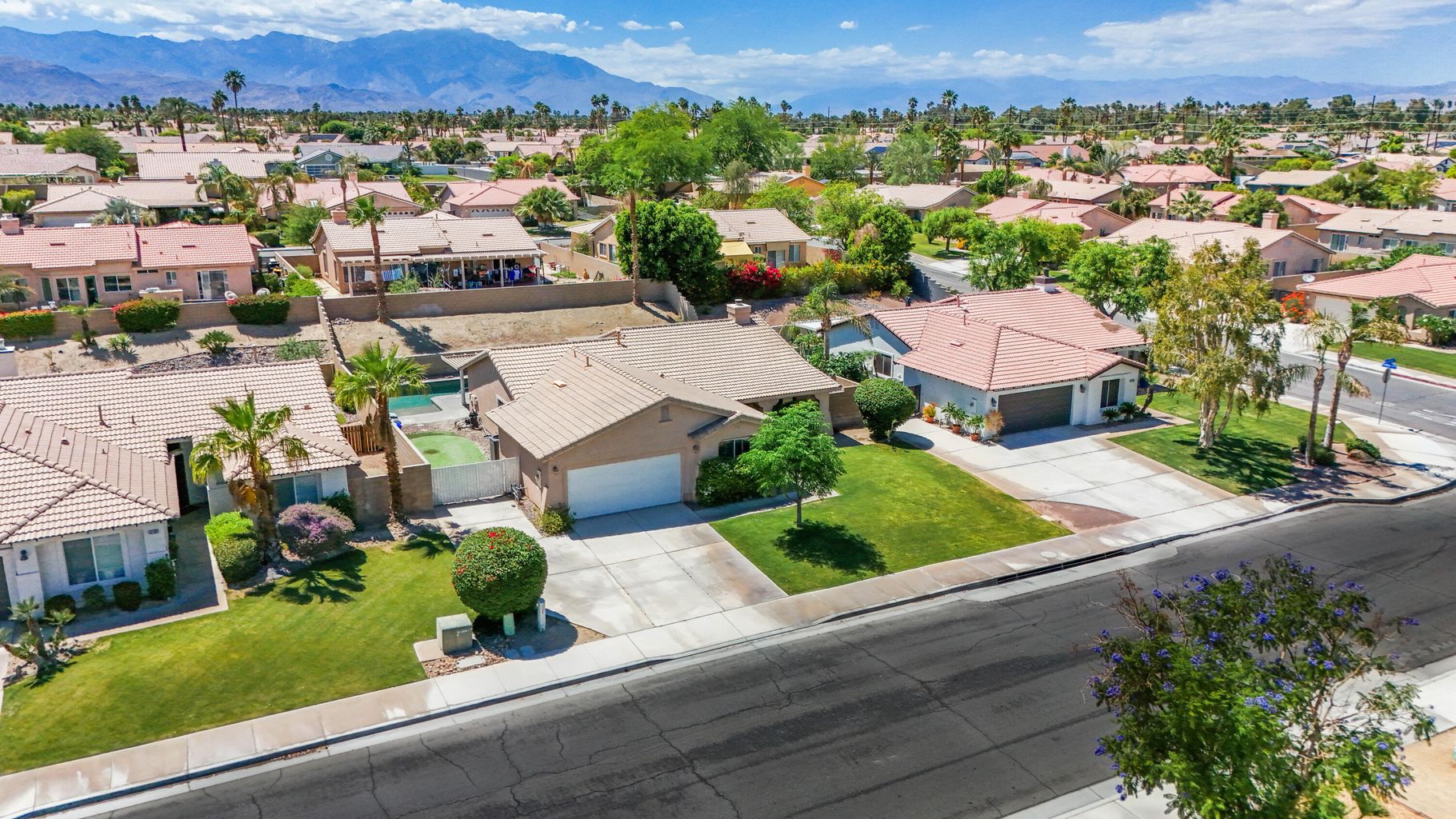 La Quinta, California, 92253, United States, 4 Bedrooms Bedrooms, ,2 BathroomsBathrooms,Residential,For Sale,1921262