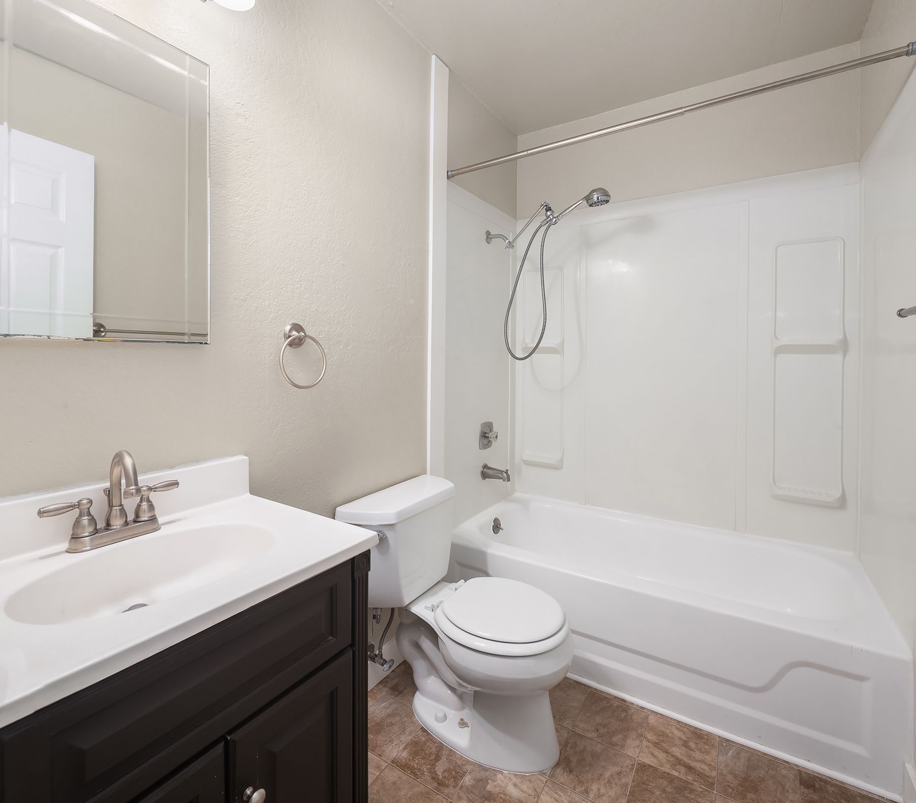  12021 100th Ave NE Unit #C3, Kirkland, WA 98034 - 物件實景