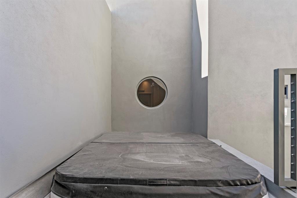 3020 W Santiago Street Unit 5, Tampa, Florida, 33629, United States, 3 Bedrooms Bedrooms, ,5 BathroomsBathrooms,Residential,For Sale,3020 W Santiago Street Unit 5,1669104