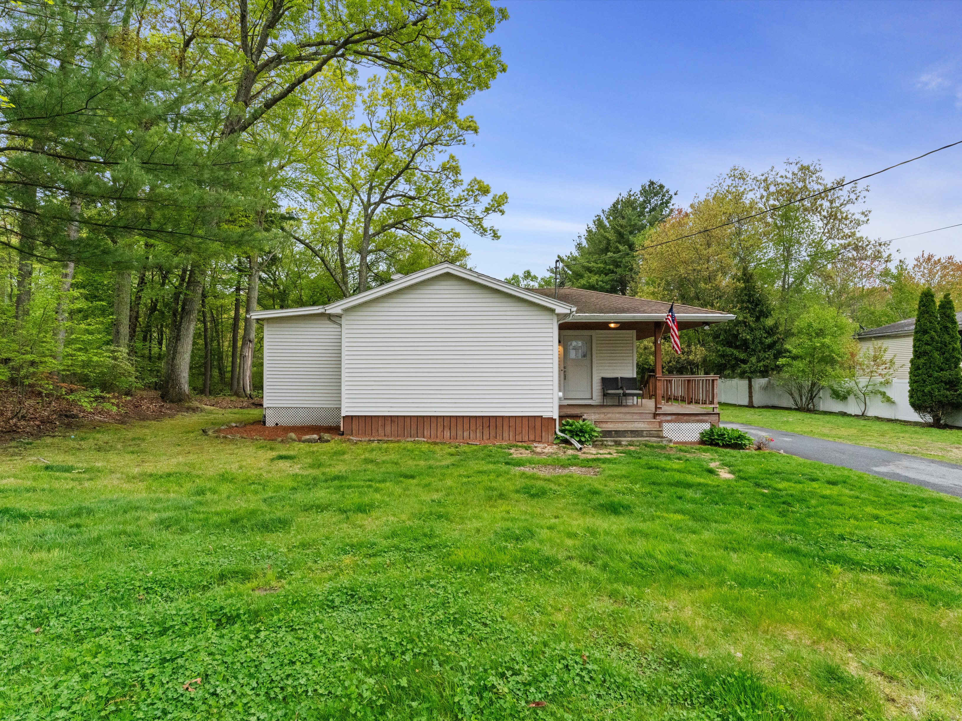  19 Cedar Road, Shrewsbury, MA 01545 - 物件實景