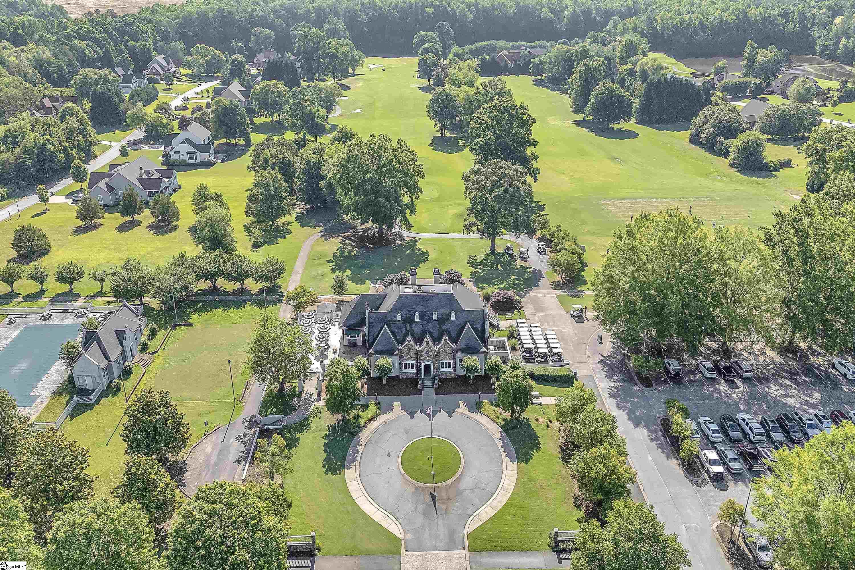 Campobello, South Carolina, 29322, United States, 4 Bedrooms Bedrooms, ,5 BathroomsBathrooms,Residential,For Sale,1827518