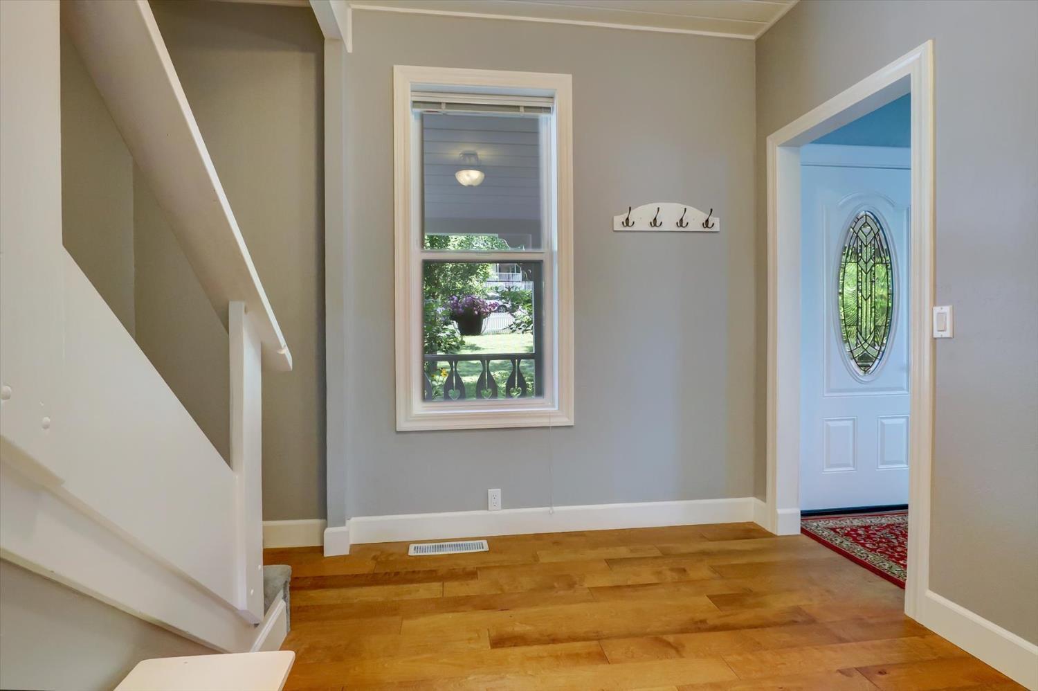 Nevada City, California, 95959, United States, 2 Bedrooms Bedrooms, ,2 BathroomsBathrooms,Residential,For Sale,1896886