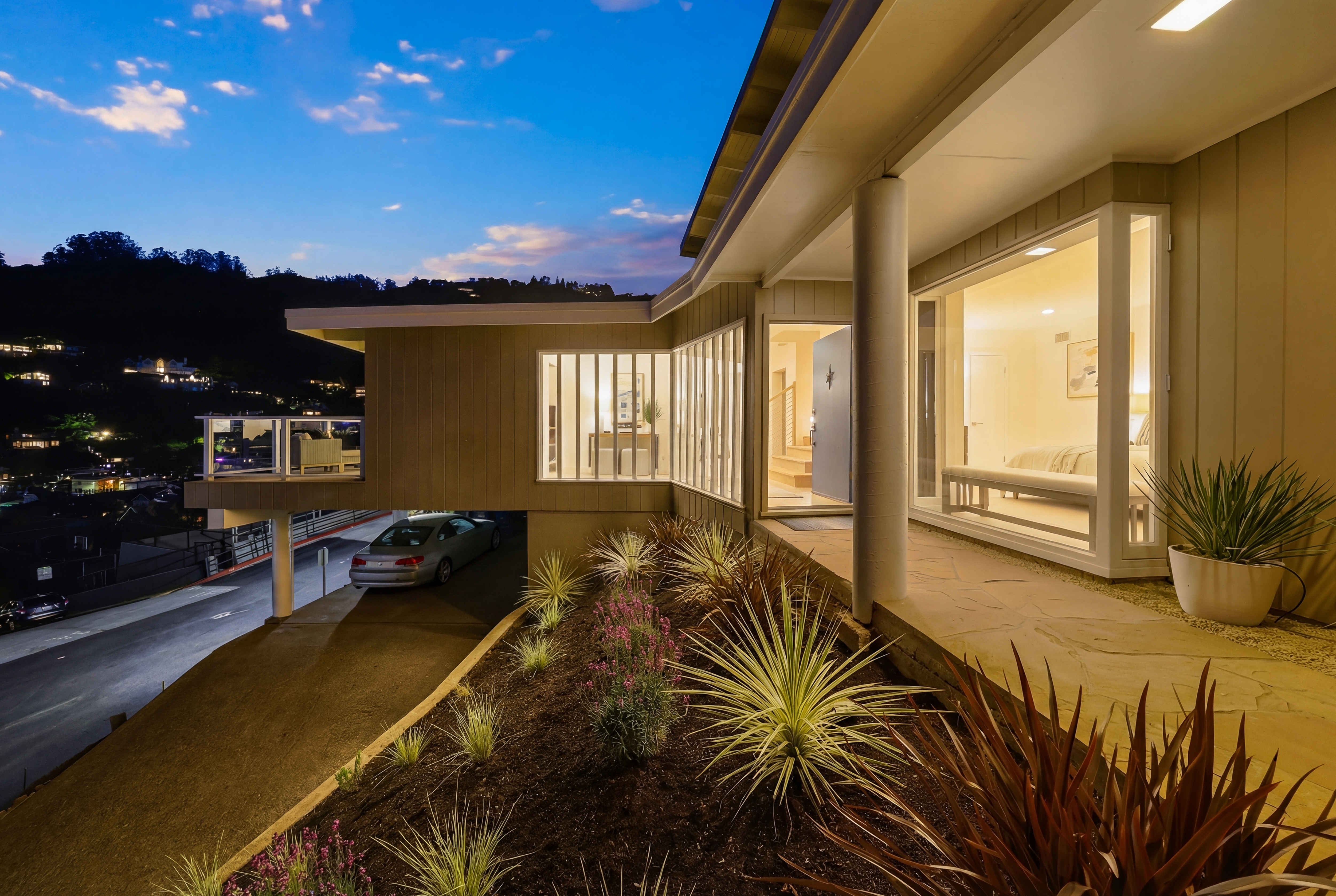  Updated Iconic Sausalito Mid-Century with Unrivaled San Francisco Views - 物件實景