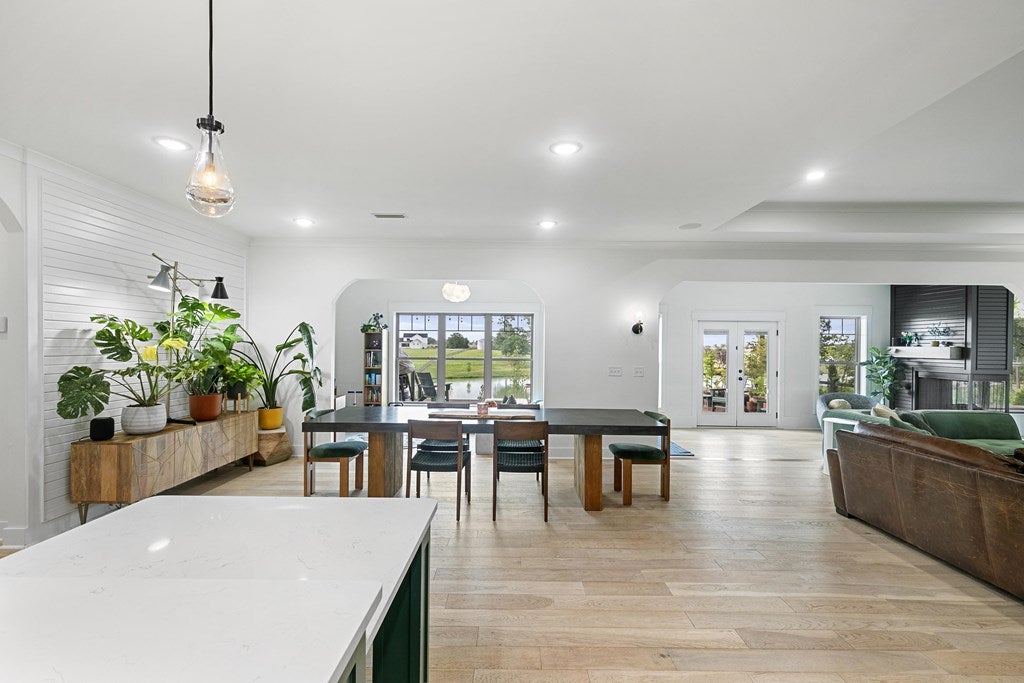 Newton, Alabama, 36352, United States, 4 Bedrooms Bedrooms, ,3 BathroomsBathrooms,Residential,For Sale,1989704