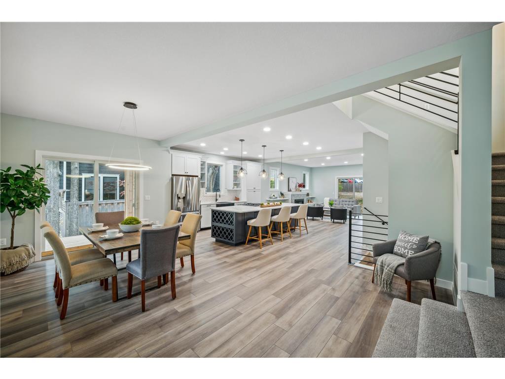 White Bear Lake, Minnesota, 55110, United States, 4 Bedrooms Bedrooms, ,2 BathroomsBathrooms,Residential,For Sale,1987781