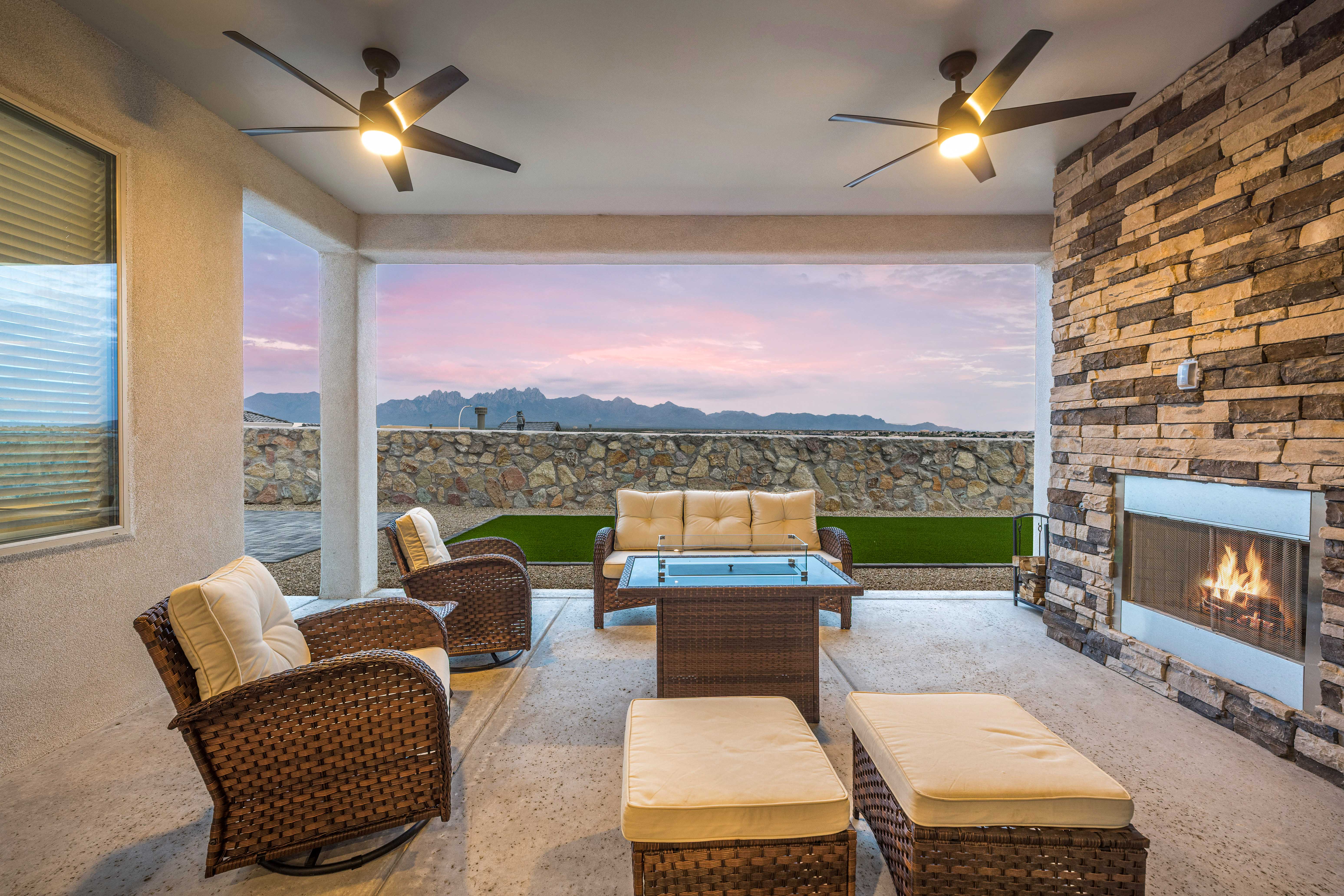 Las Cruces, New Mexico, 88011, United States, 5 Bedrooms Bedrooms, ,3 BathroomsBathrooms,Residential,For Sale,1983891