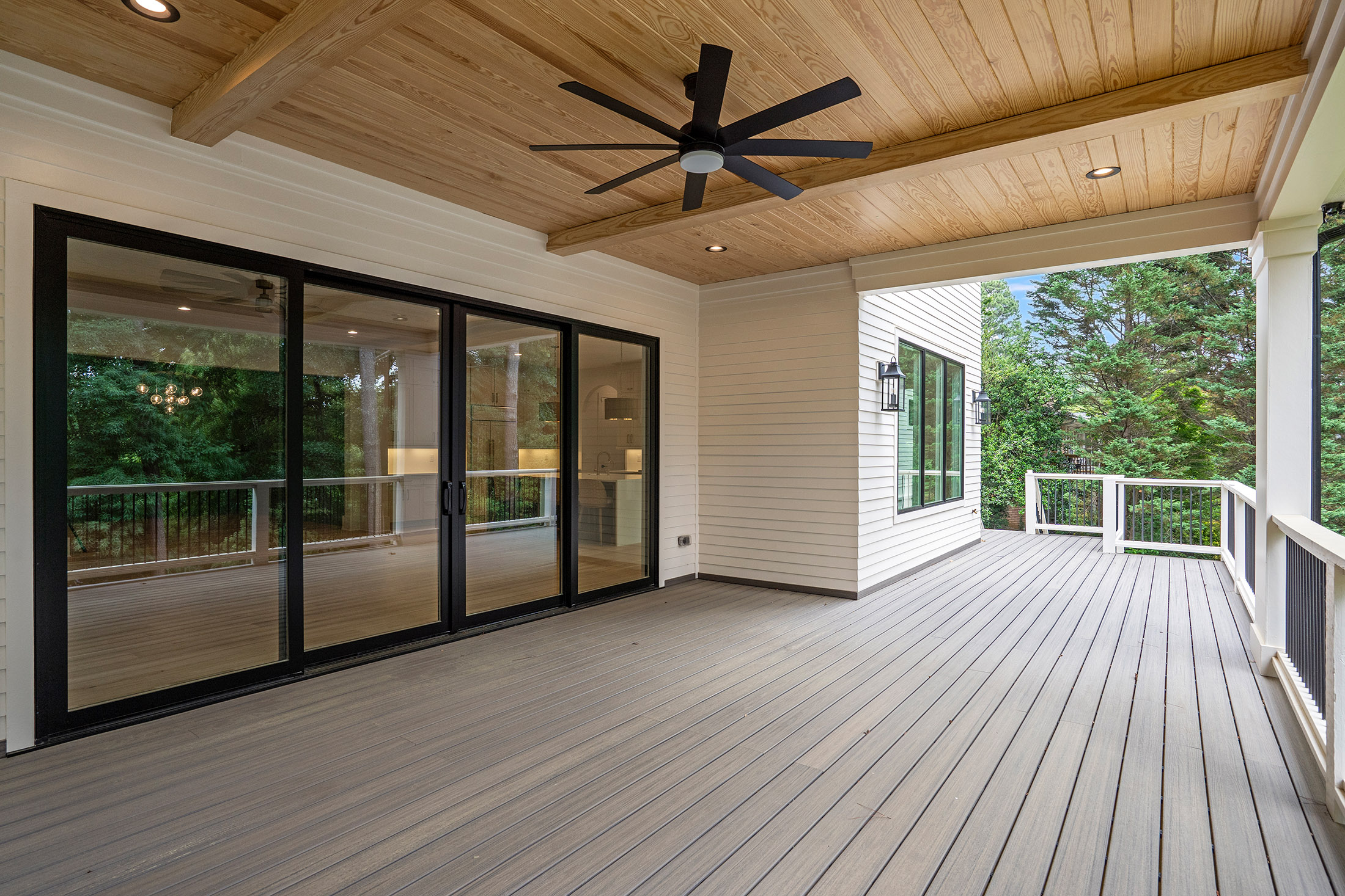  Set in the Heart of Hammond Hills in Sandy Springs - 物件實景
