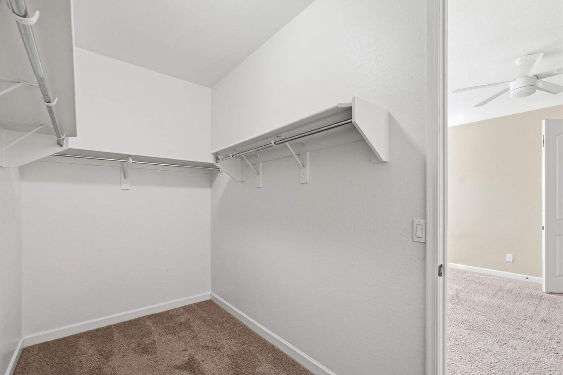  9413 W Georgia Avenue  Glendale, AZ - 物件實景