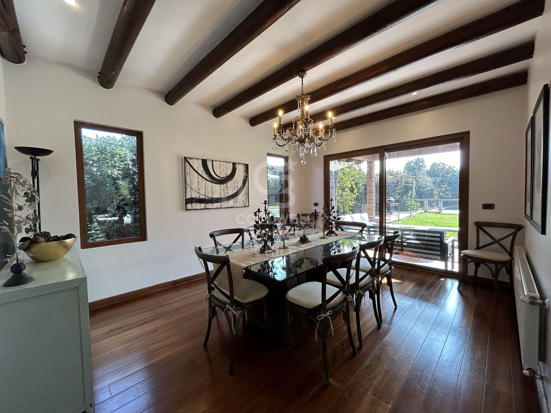 Colina, Chile, 6 Bedrooms Bedrooms, ,5 BathroomsBathrooms,Residential,For Sale,1955226