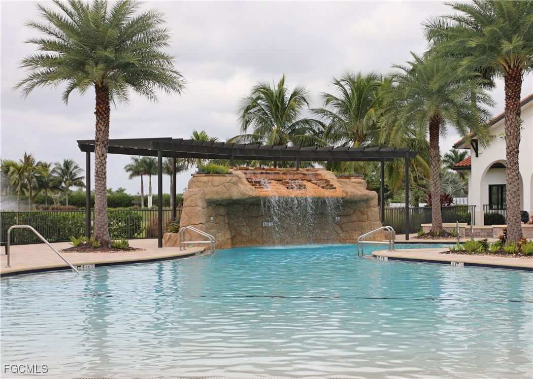 Fort Myers, Florida, 33913, United States, 3 Bedrooms Bedrooms, ,3 BathroomsBathrooms,Residential,For Sale,2005260