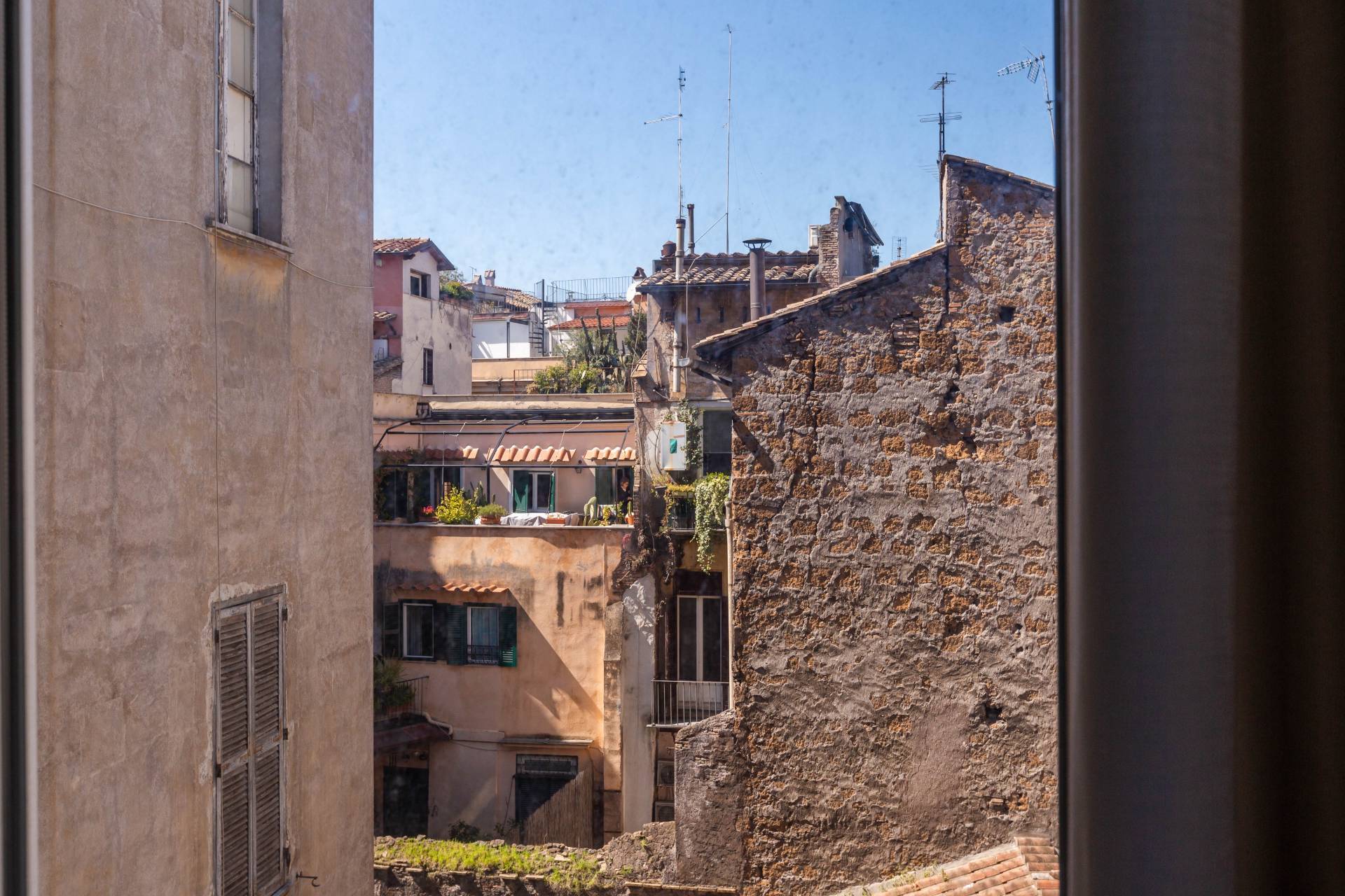 Via Di Parione, Roma, Roma, 00100, IT, 2 Bedrooms Bedrooms, ,3 BathroomsBathrooms,Residential,For Sale,Via Di Parione,1250802