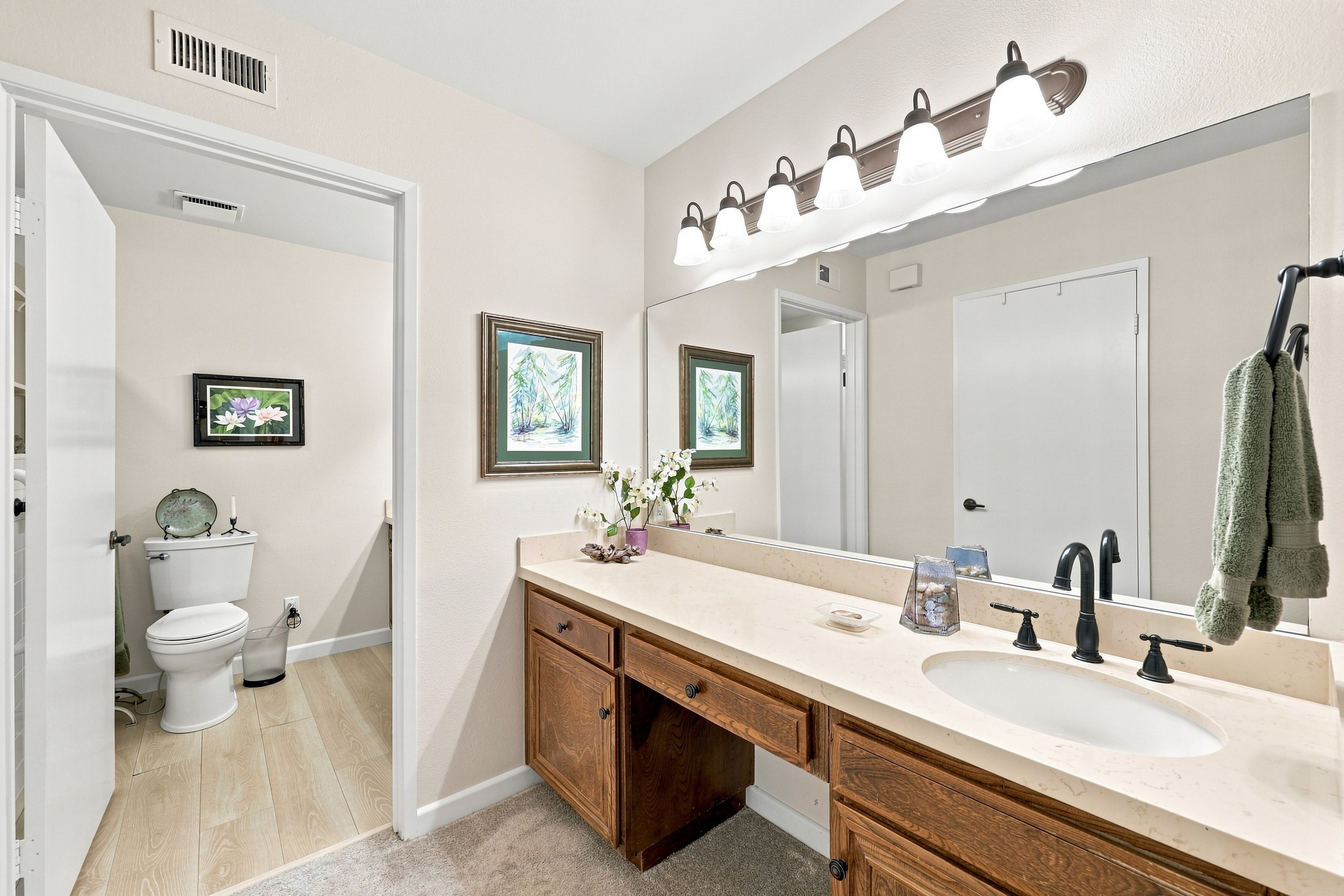  42062 Village 42, Camarillo, CA 93012 - 物件實景