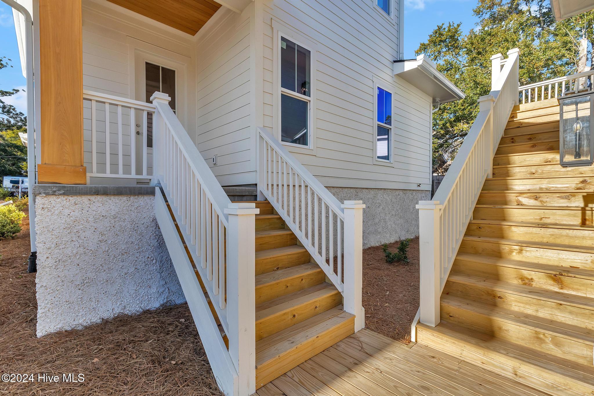 104 Pecan Avenue, Wilmington, North Carolina, 28403, United States, 5 Bedrooms Bedrooms, ,5 BathroomsBathrooms,Residential,For Sale,104 Pecan Avenue,1554082