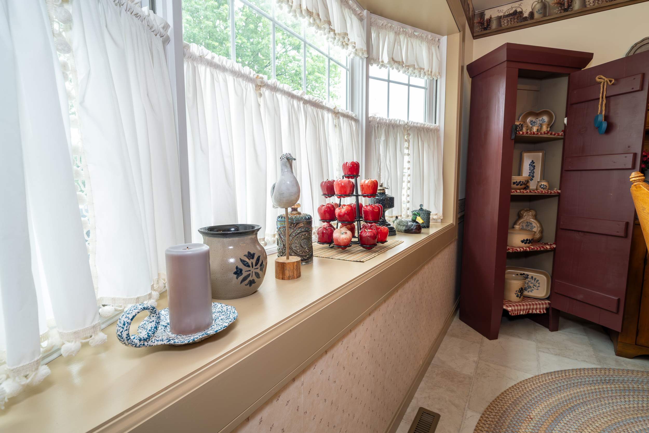 Muncy, Pennsylvania, 17756, United States, 4 Bedrooms Bedrooms, ,3 BathroomsBathrooms,Residential,For Sale,1979648