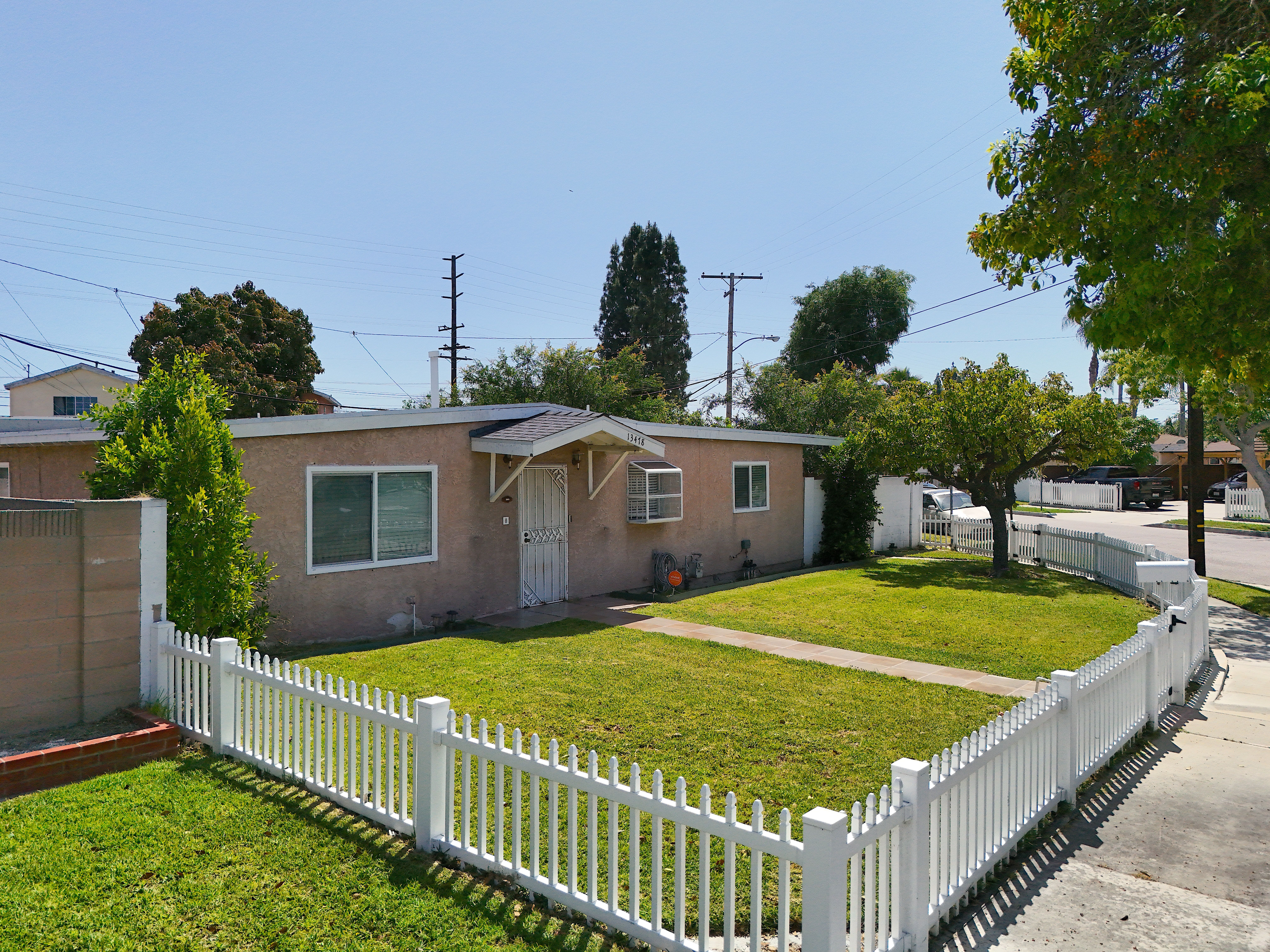  13478 Fanshaw Avenue, Paramount, CA 90723 - 物件實景