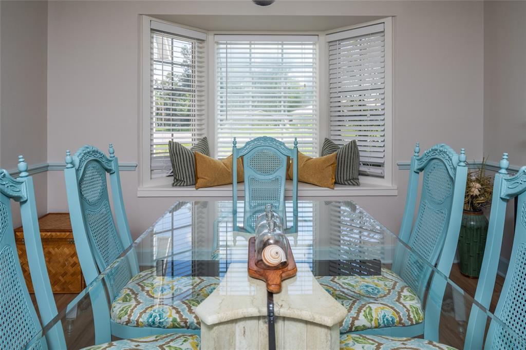 Sarasota, Florida, 34243, United States, 3 Bedrooms Bedrooms, ,4 BathroomsBathrooms,Residential,For Sale,1941793