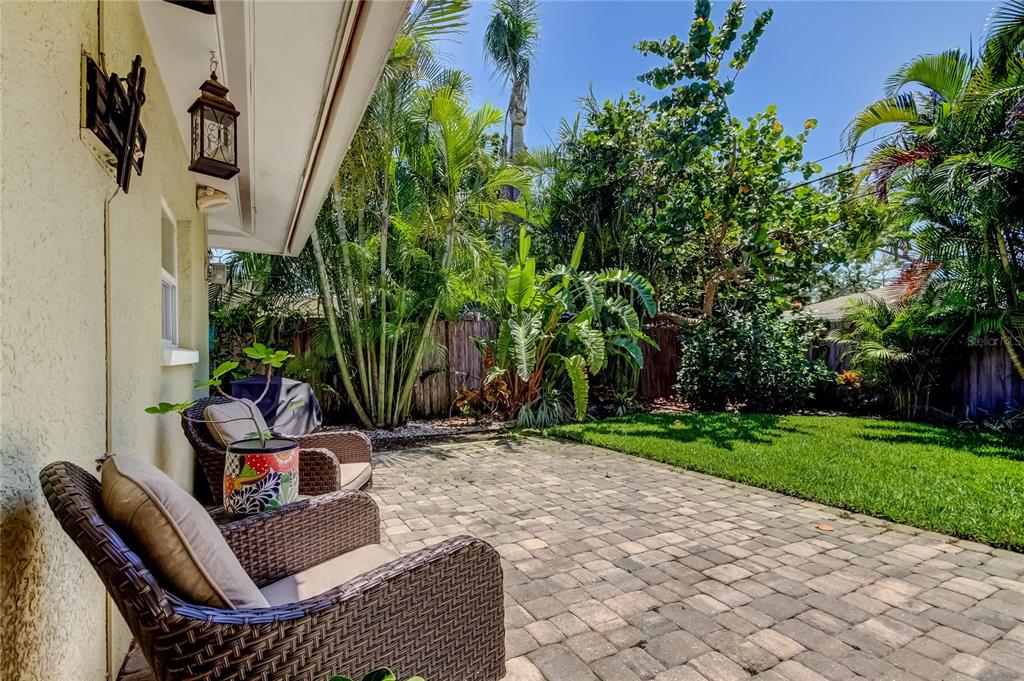 St Petersburg, Florida, 33703, United States, 3 Bedrooms Bedrooms, ,2 BathroomsBathrooms,Residential,For Sale,1821049