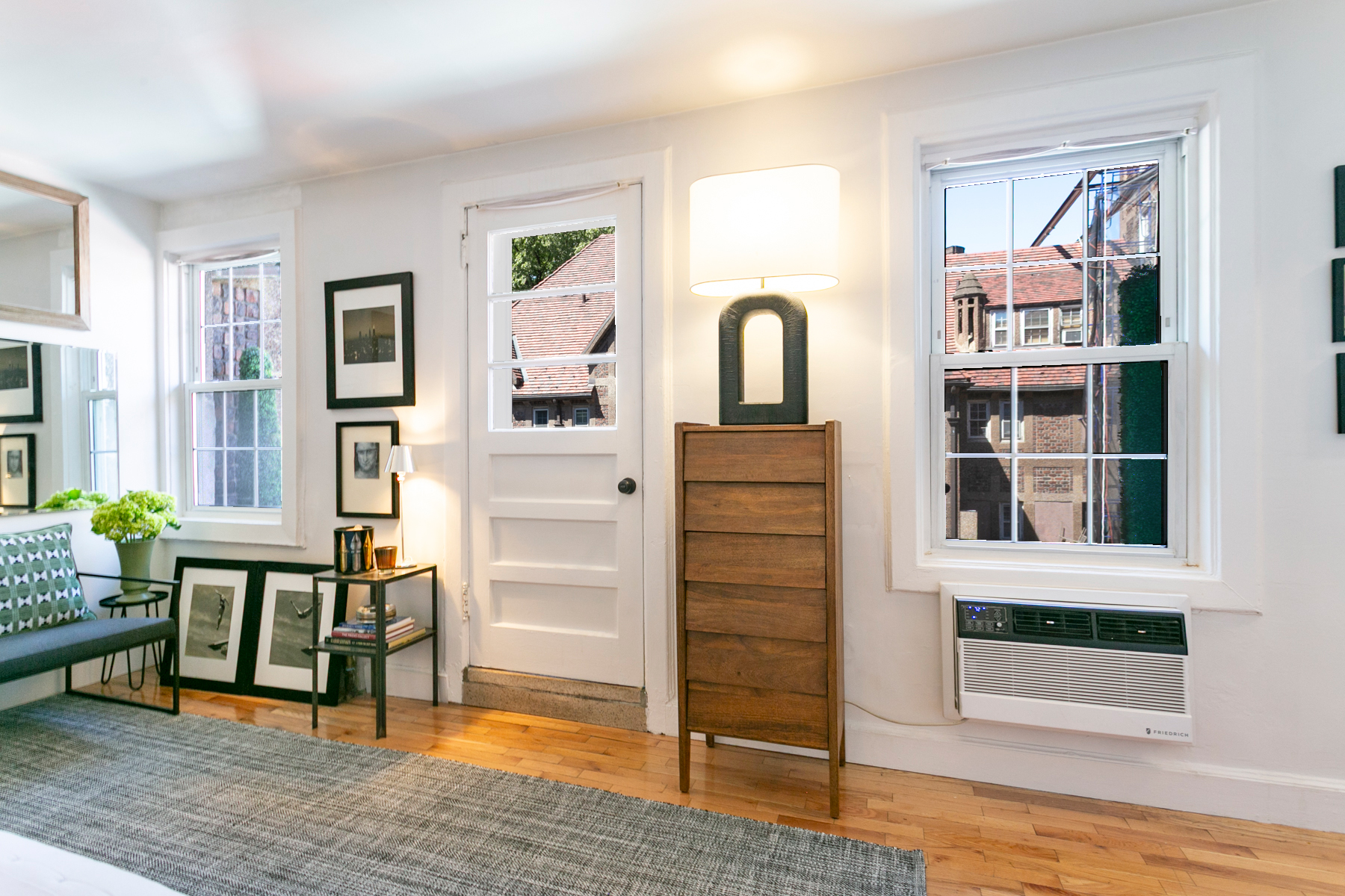  ?EXCEPTIONAL RENOVATED STUDIO WITH TERRACE IN FOREST HIILLS GARDENS? - 物件實景