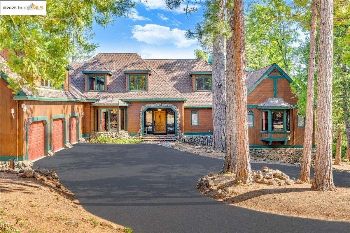 Twain Harte, California, 95383, United States, 4 Bedrooms Bedrooms, ,3 BathroomsBathrooms,Residential,For Sale,1908643